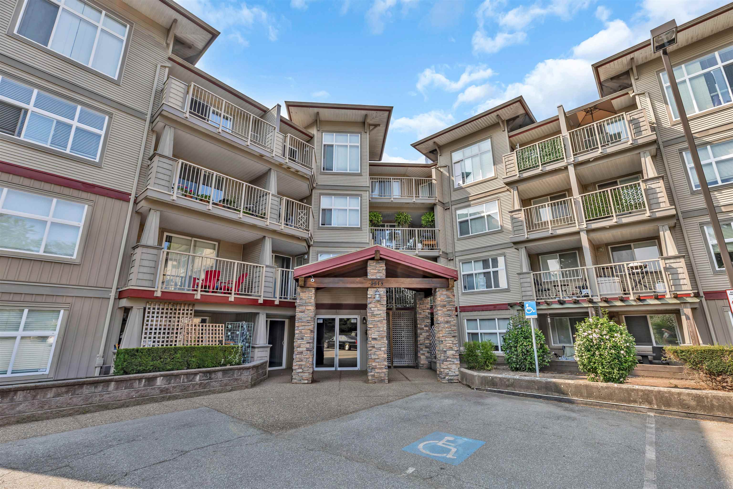 209 2515 PARK DRIVE, R3032544, BC,