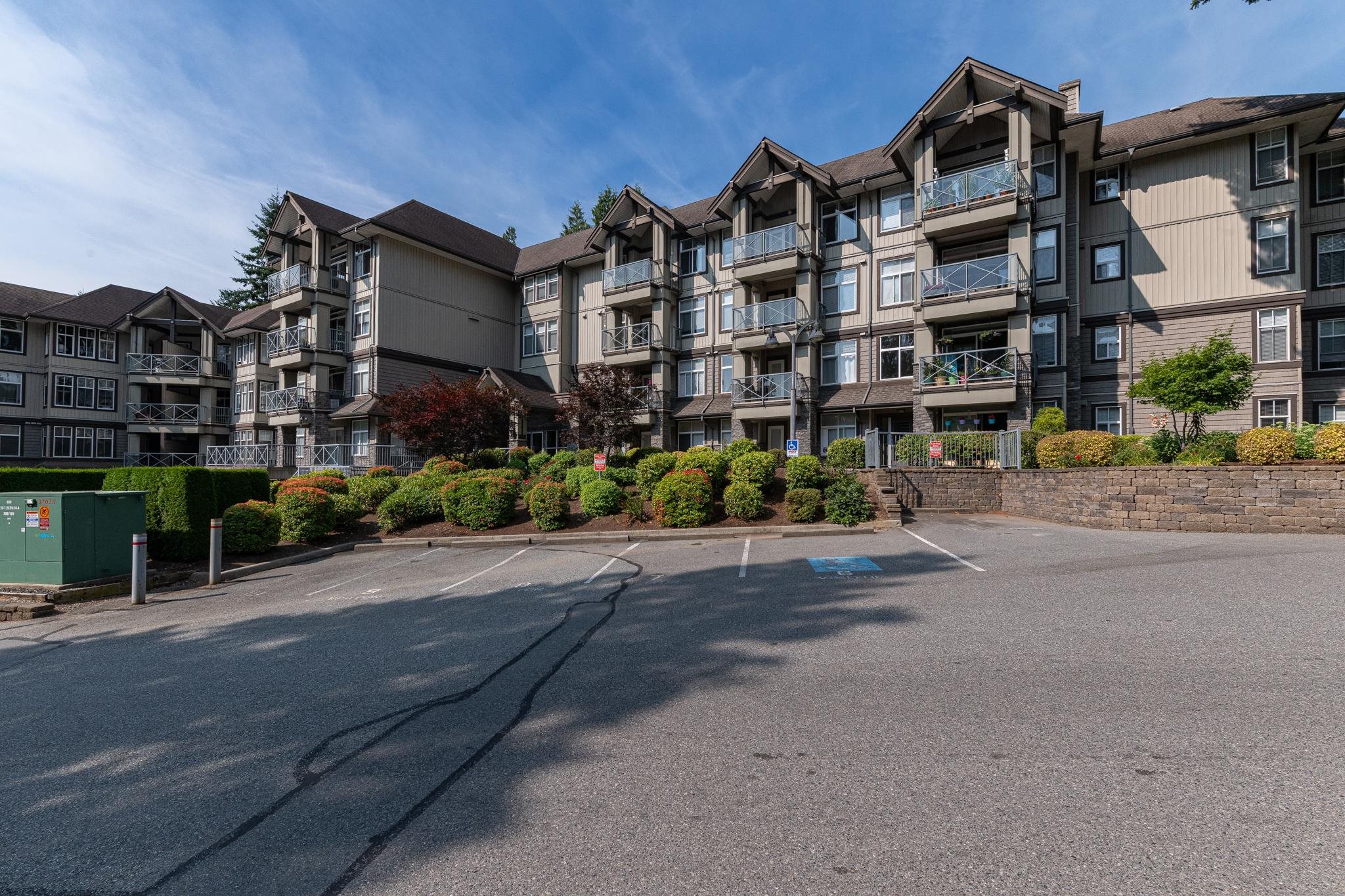 312 33318 BOURQUIN CRESCENT, R3032608, BC,