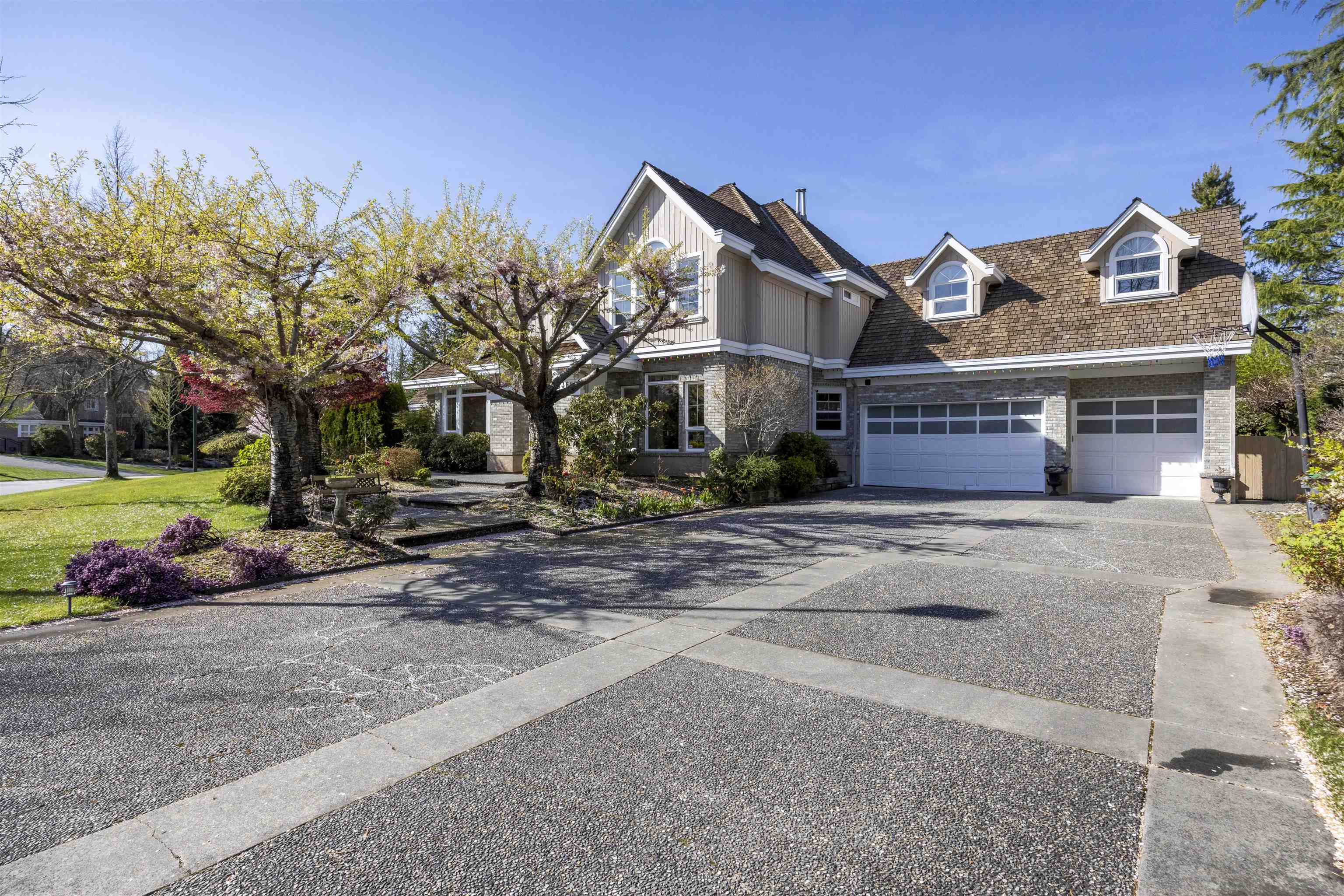 13681 21 AVENUE, Surrey BC V4A 9V6, R3032674, BC,
