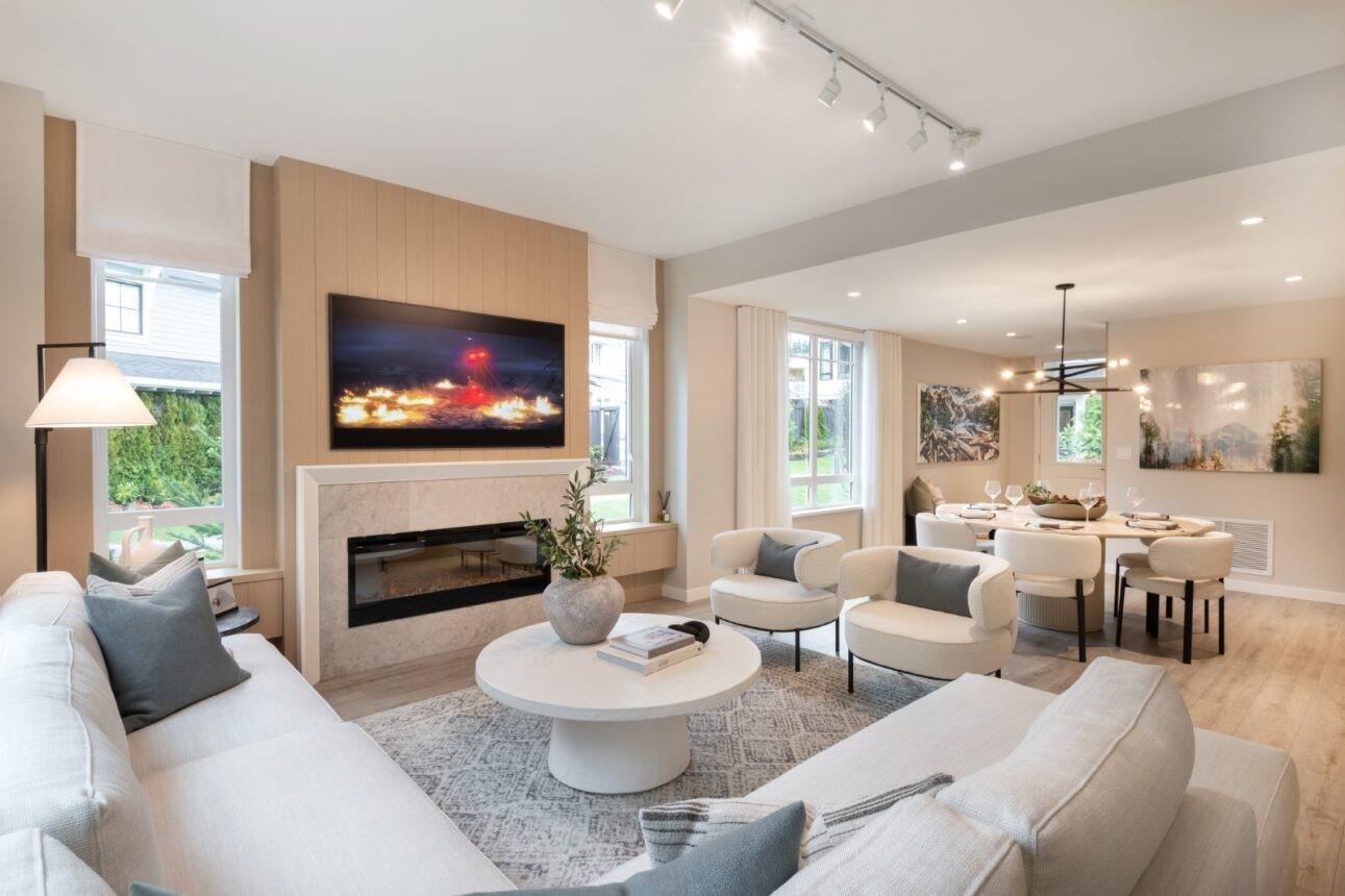 154 1330 WELLON STREET, R3032845, BC,
