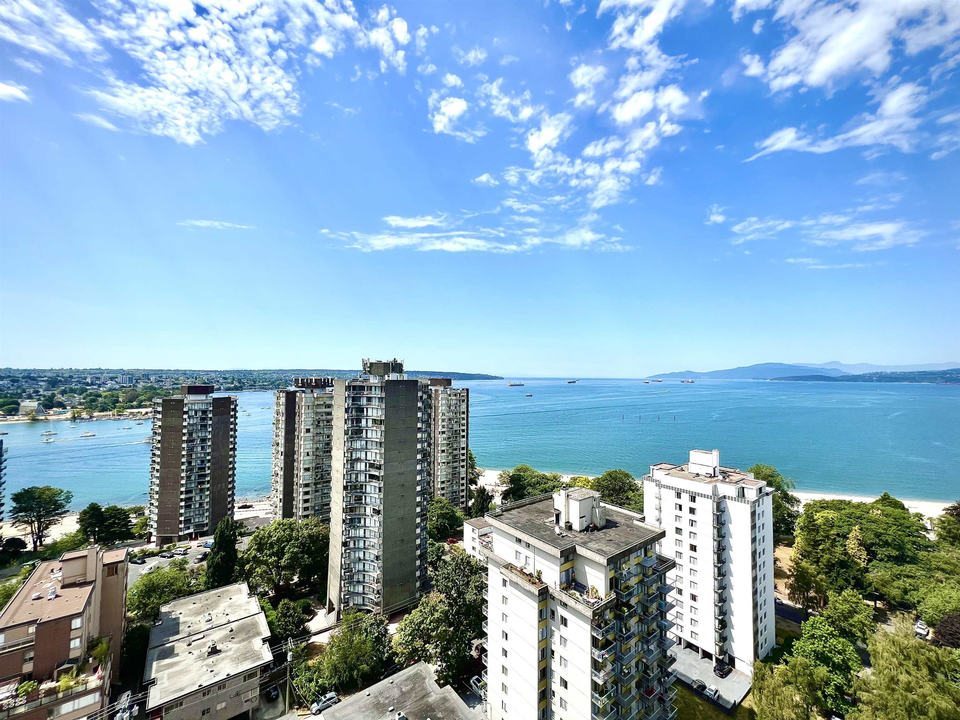 2208 1251 CARDERO STREET, R3032886, BC,