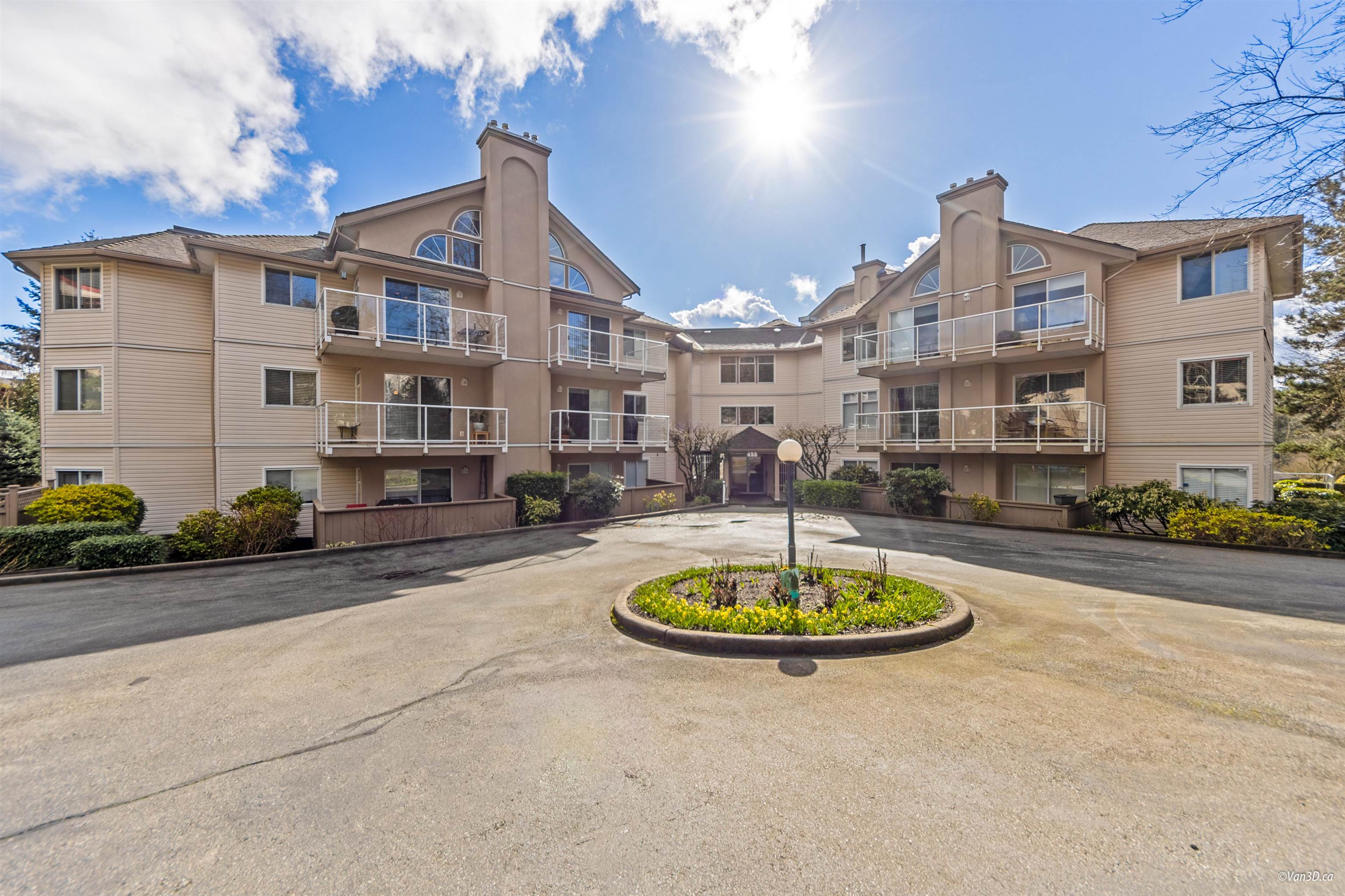 308 455 BROMLEY STREET, R3032917, BC,