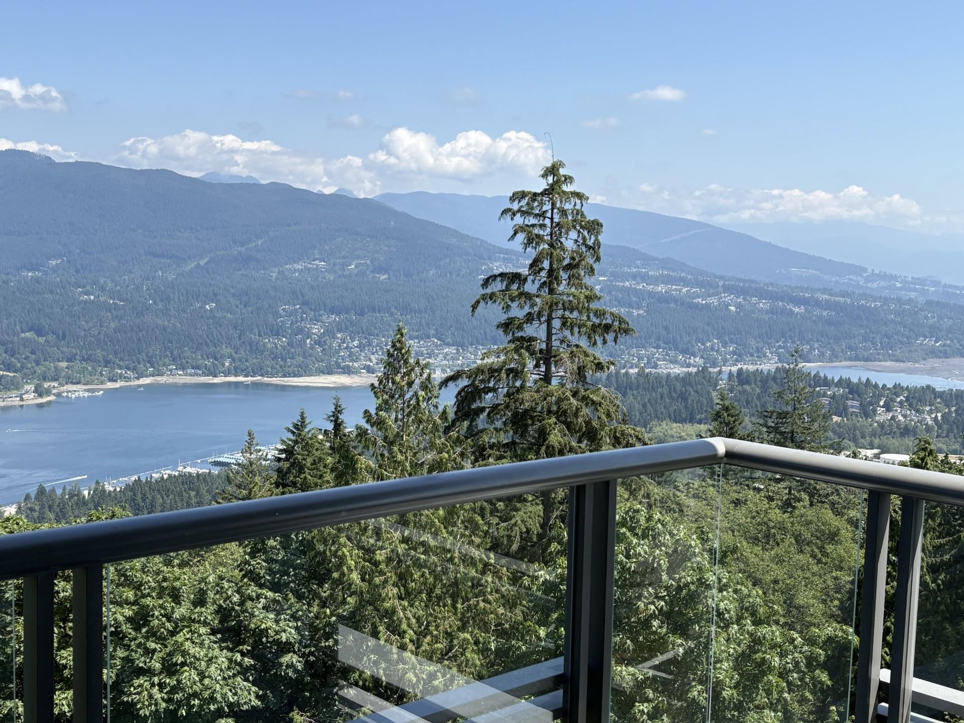 MLS® listing #R3032945 for sale located at 903 9222 UNIVERSITY CRESCENT