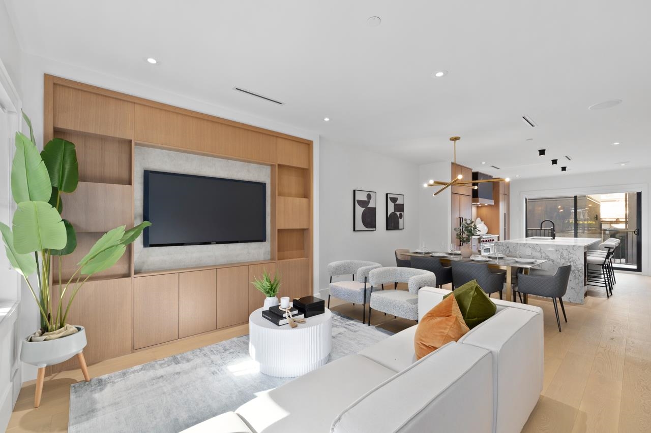 2505 W 37TH AVENUE, Vancouver BC V6N 2T3, R3033120, BC,