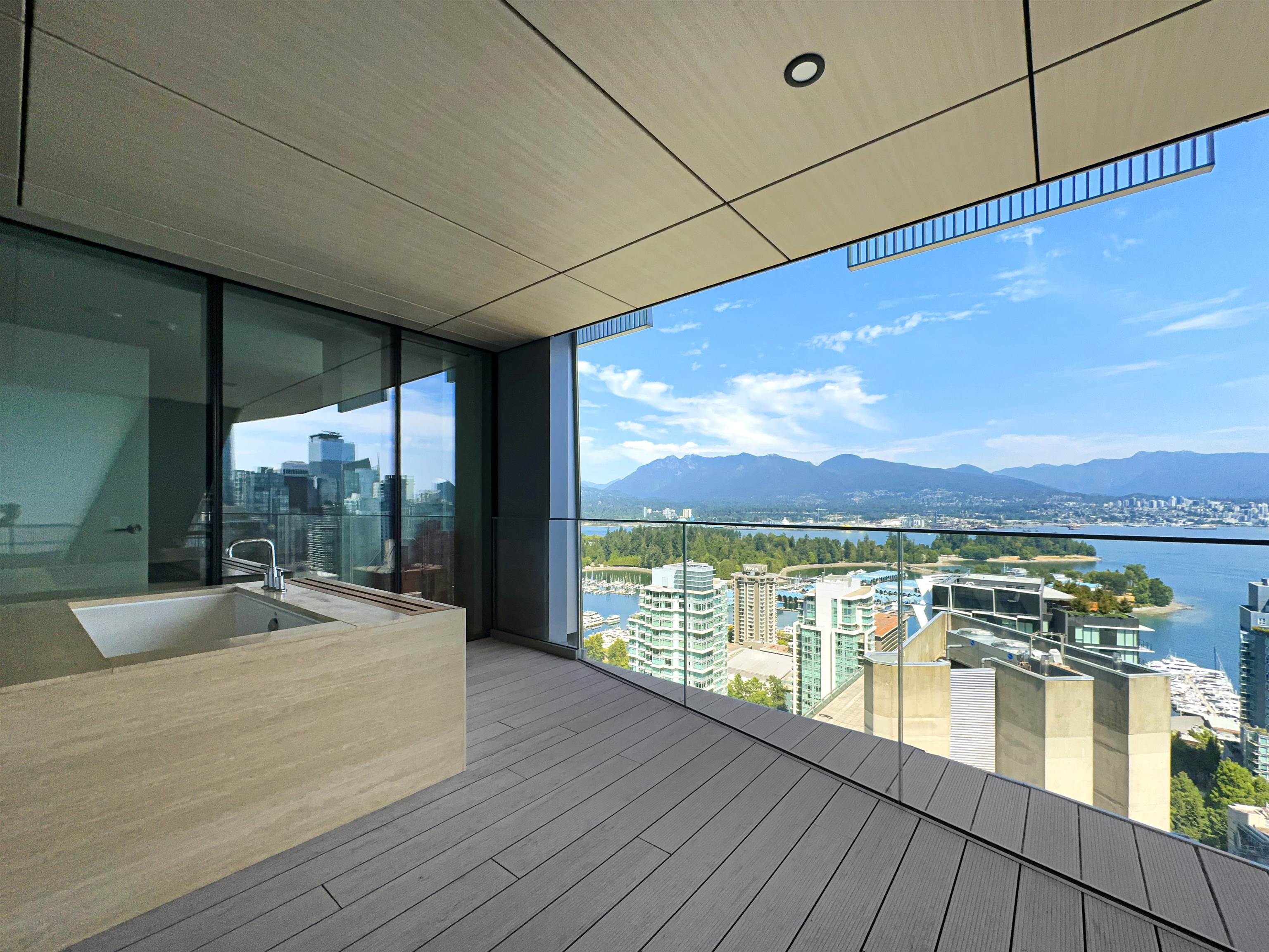 30xx 1568 ALBERNI STREET, R3033232, BC,