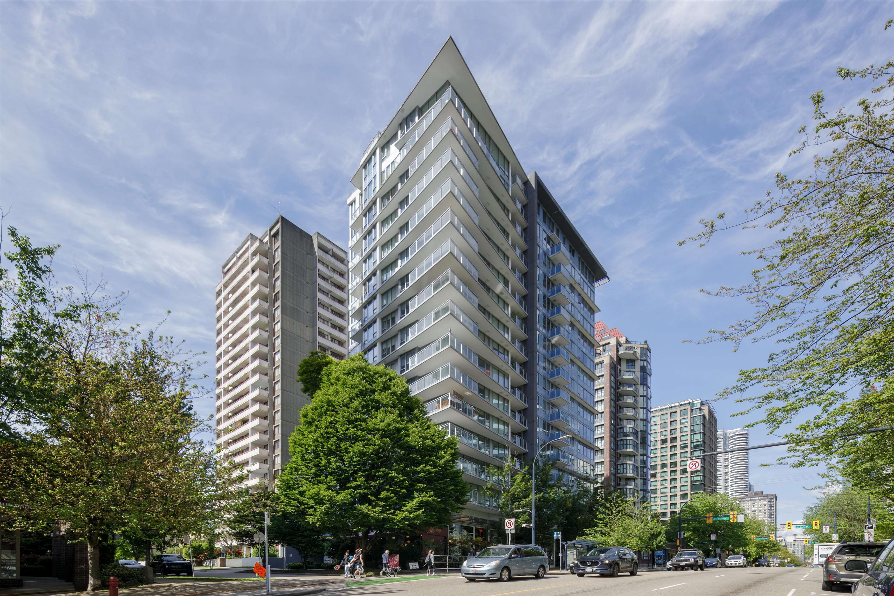 608 1009 HARWOOD STREET, R3033284, BC,