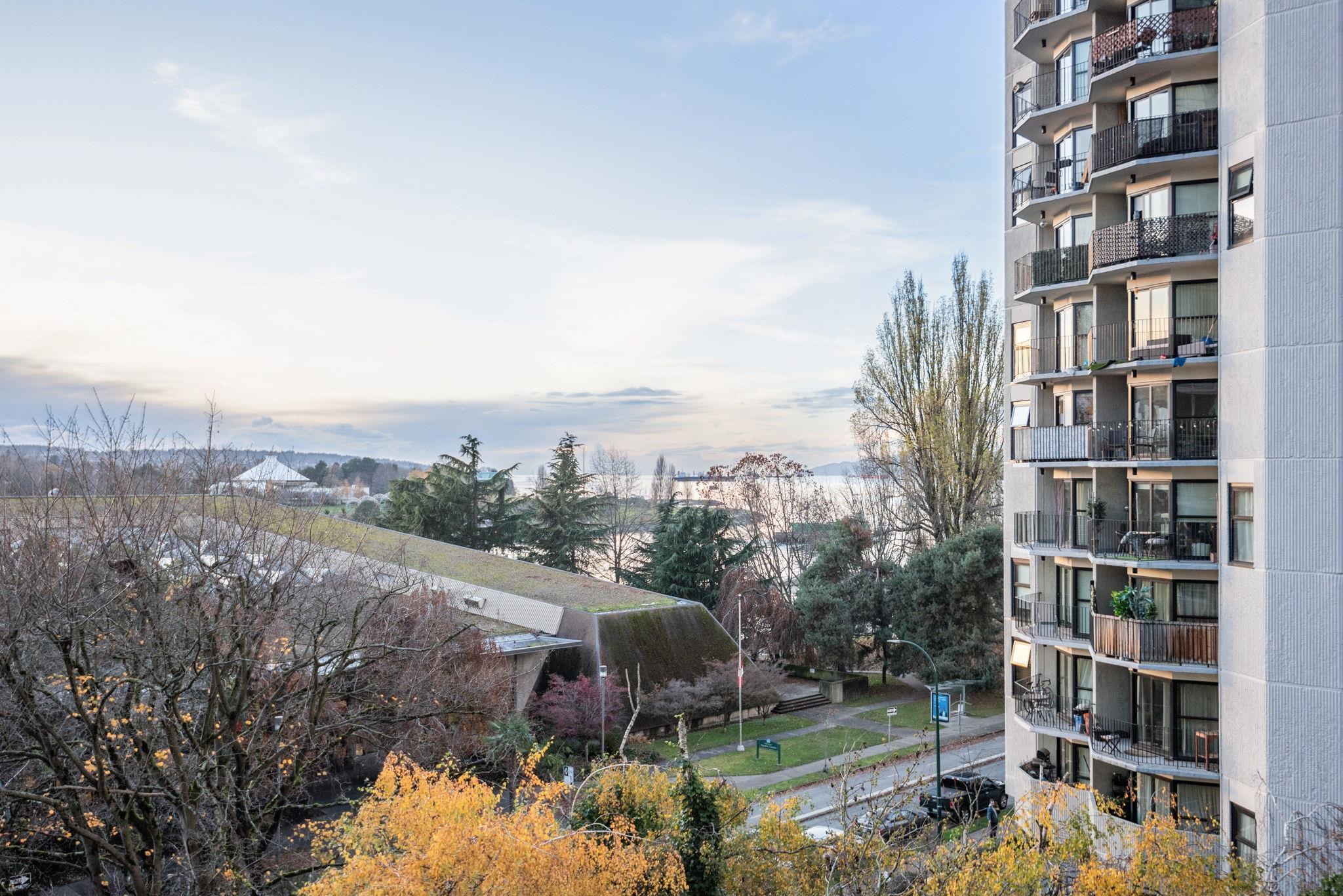605 1005 BEACH AVENUE, R3033316, BC,