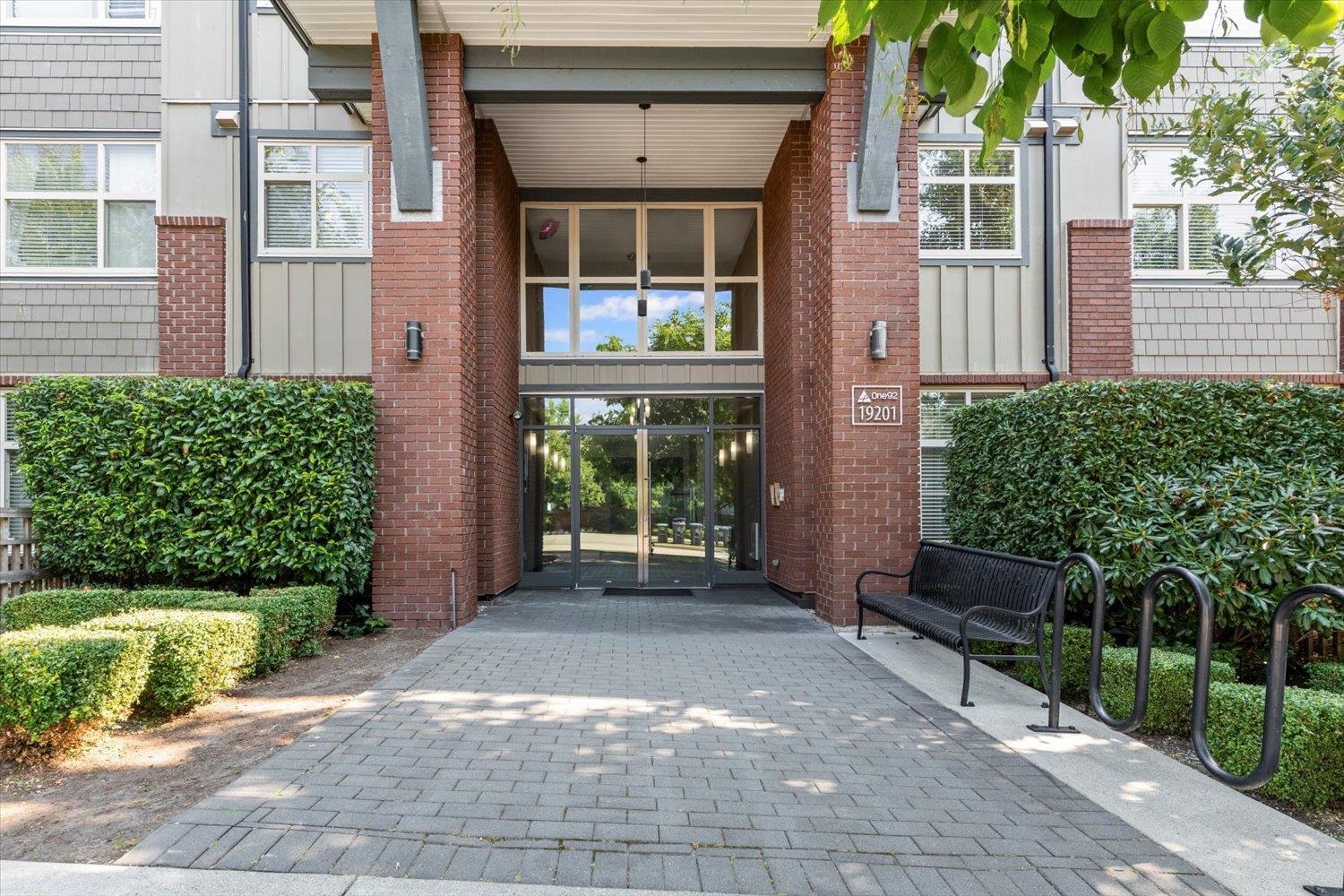 202 19201 66A AVENUE, R3033389, BC,