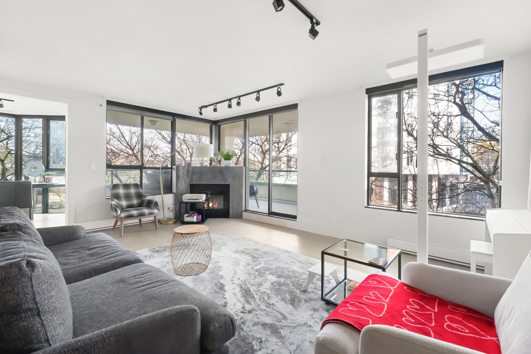 3D 328 TAYLOR WAY, R3033538, BC,
