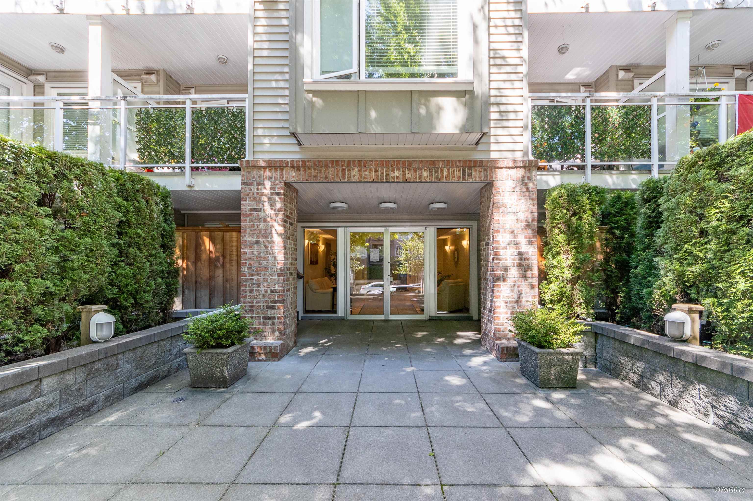 302 2373 ATKINS AVENUE, R3033563, BC,