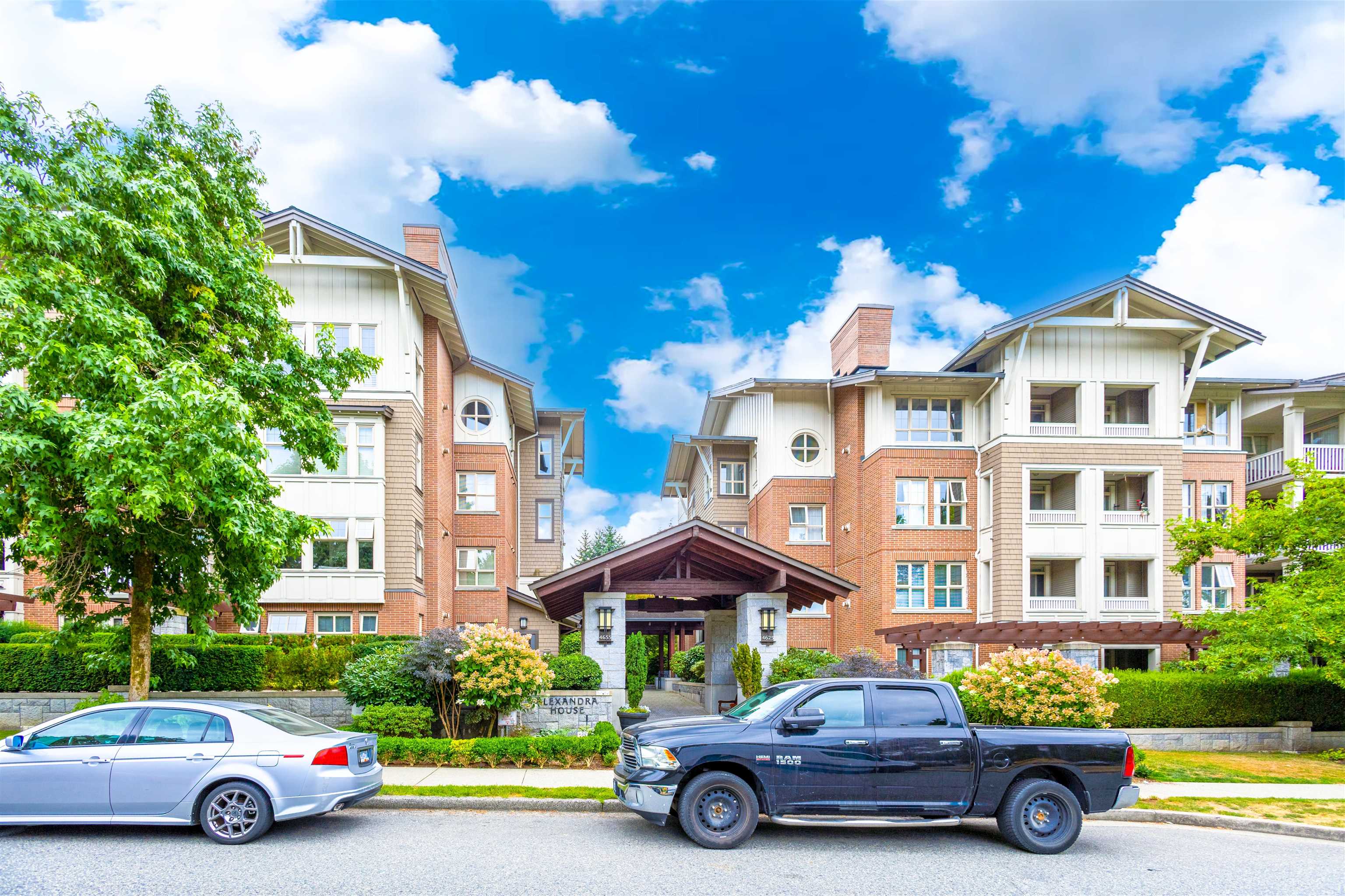 1305 4655 VALLEY DRIVE, R3033785, BC,