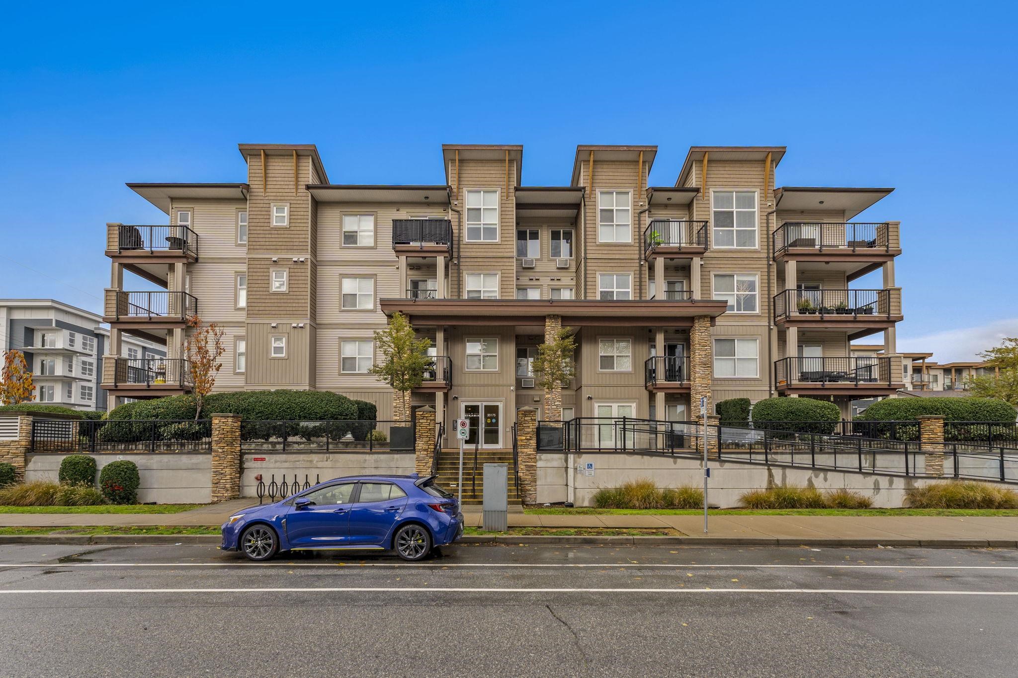 106 20175 53 AVENUE, R3033817, BC,