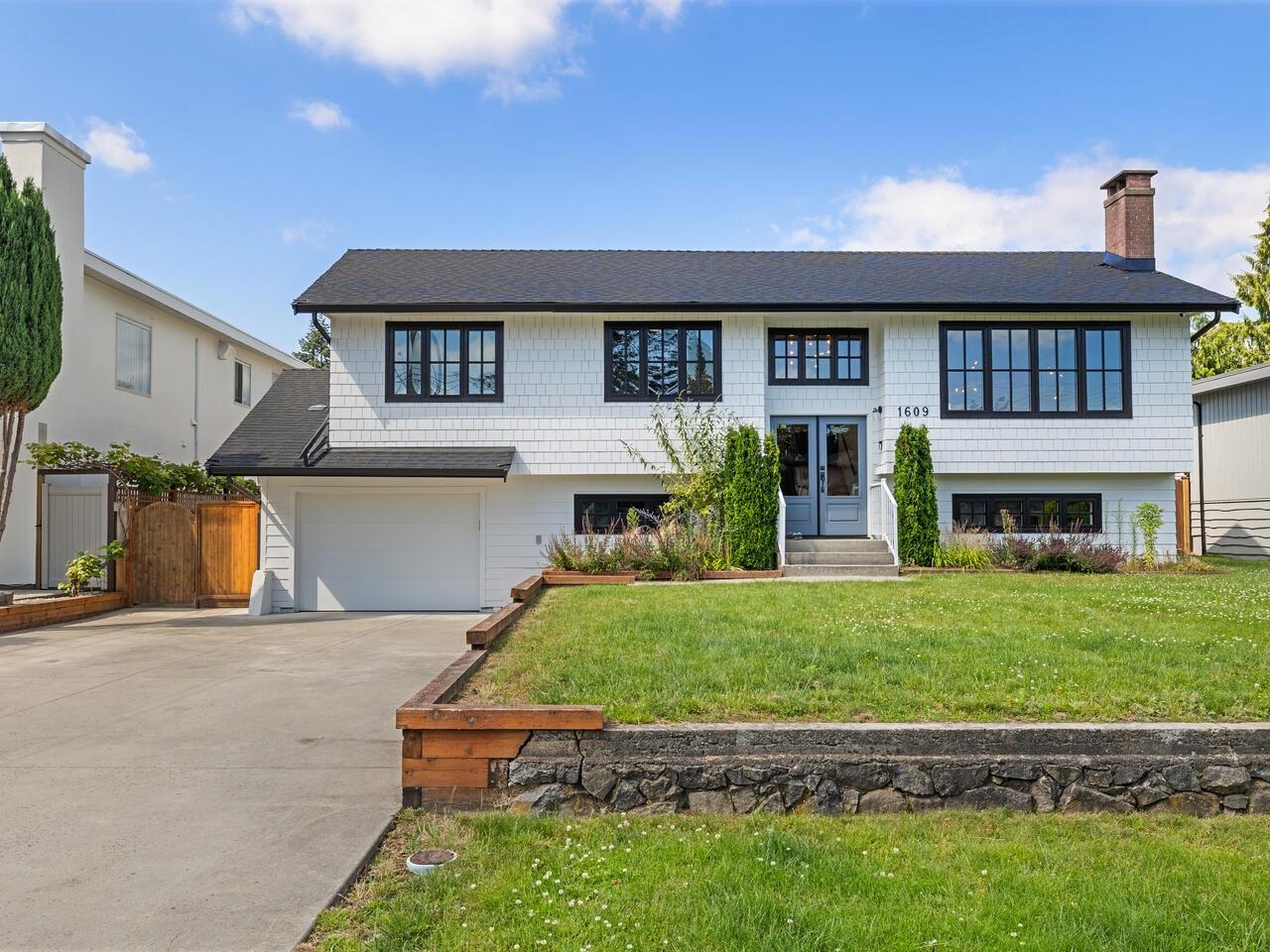 1609 SMITH AVENUE, Coquitlam BC V3J 2Y4, R3033836, BC,