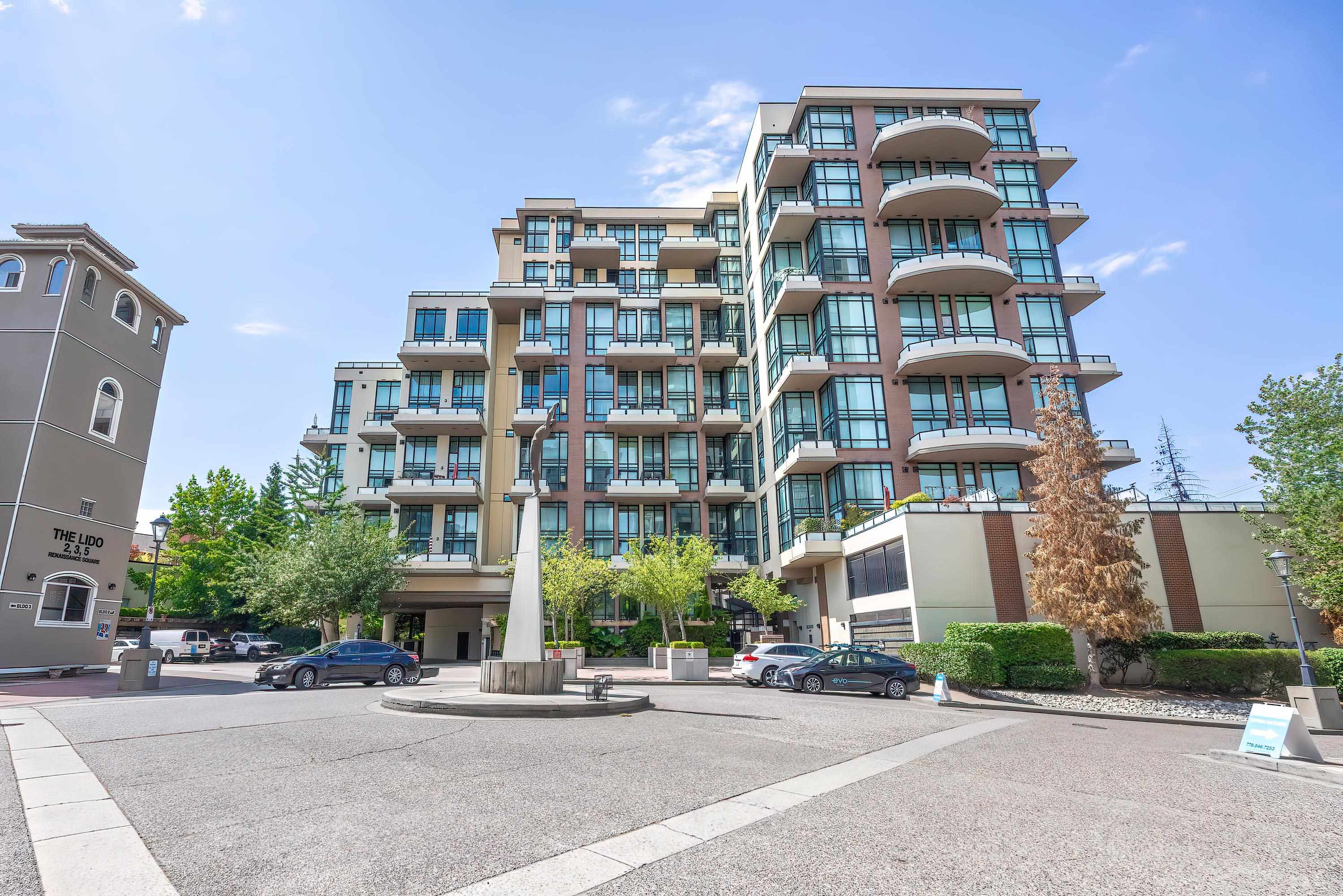 214 10 RENAISSANCE SQUARE, R3033857, BC,
