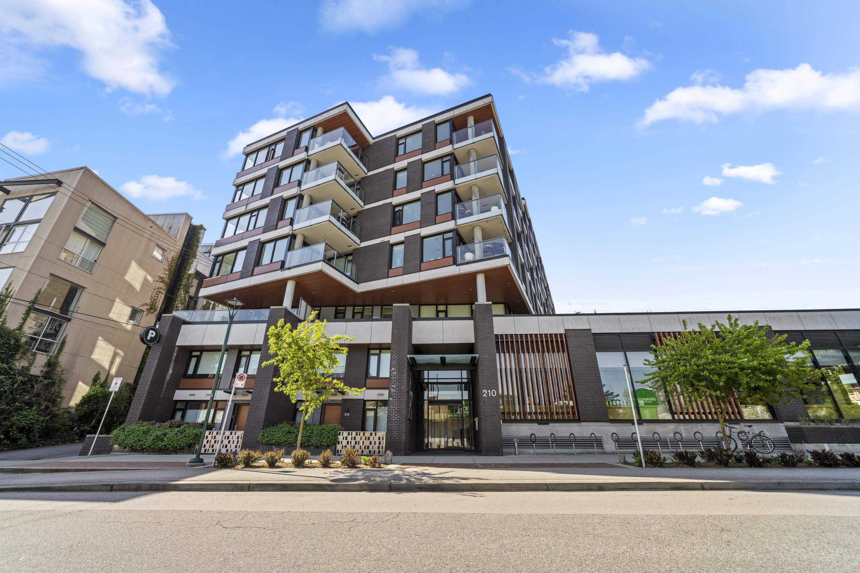 302 210 5TH AVENUE, R3033867, BC,