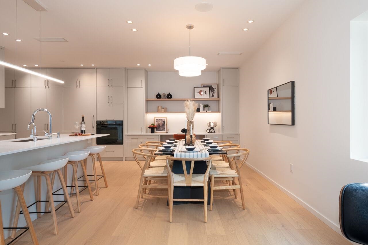 126 E 17TH AVENUE, Vancouver BC V5V 1A4, R3033989, BC,