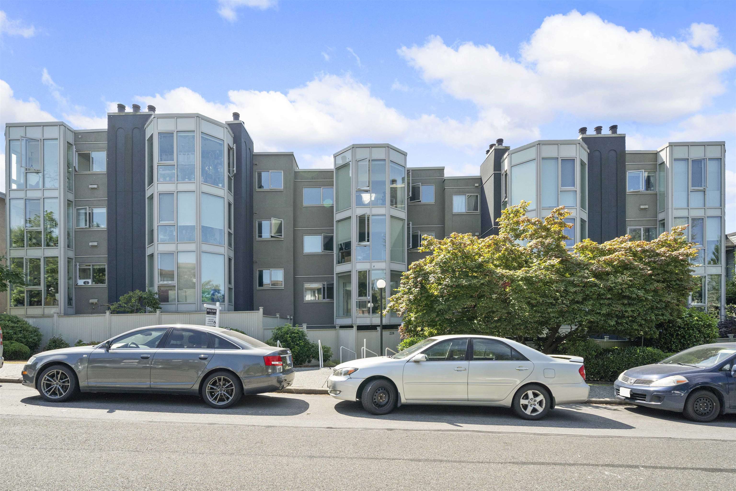 308 2238 ETON STREET, R3034001, BC,