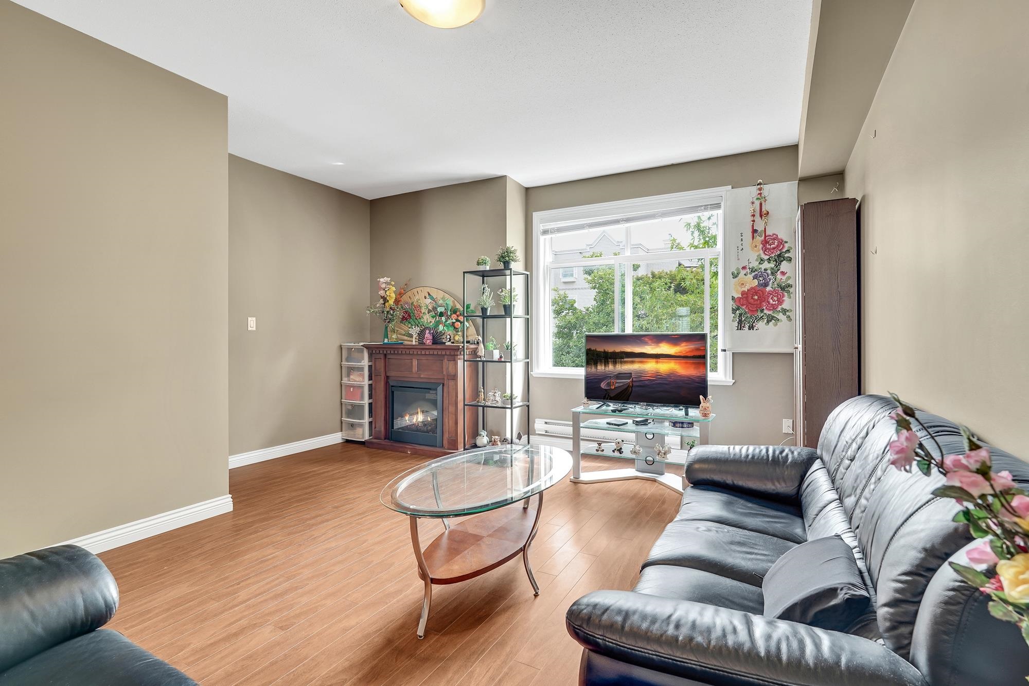 3 9277 121 STREET, R3034013, BC,