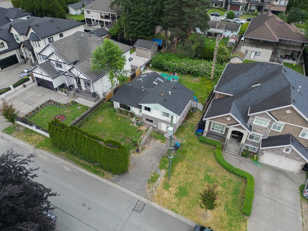 8854 139 STREET, Surrey BC V3V 5X4, R3034056, BC,