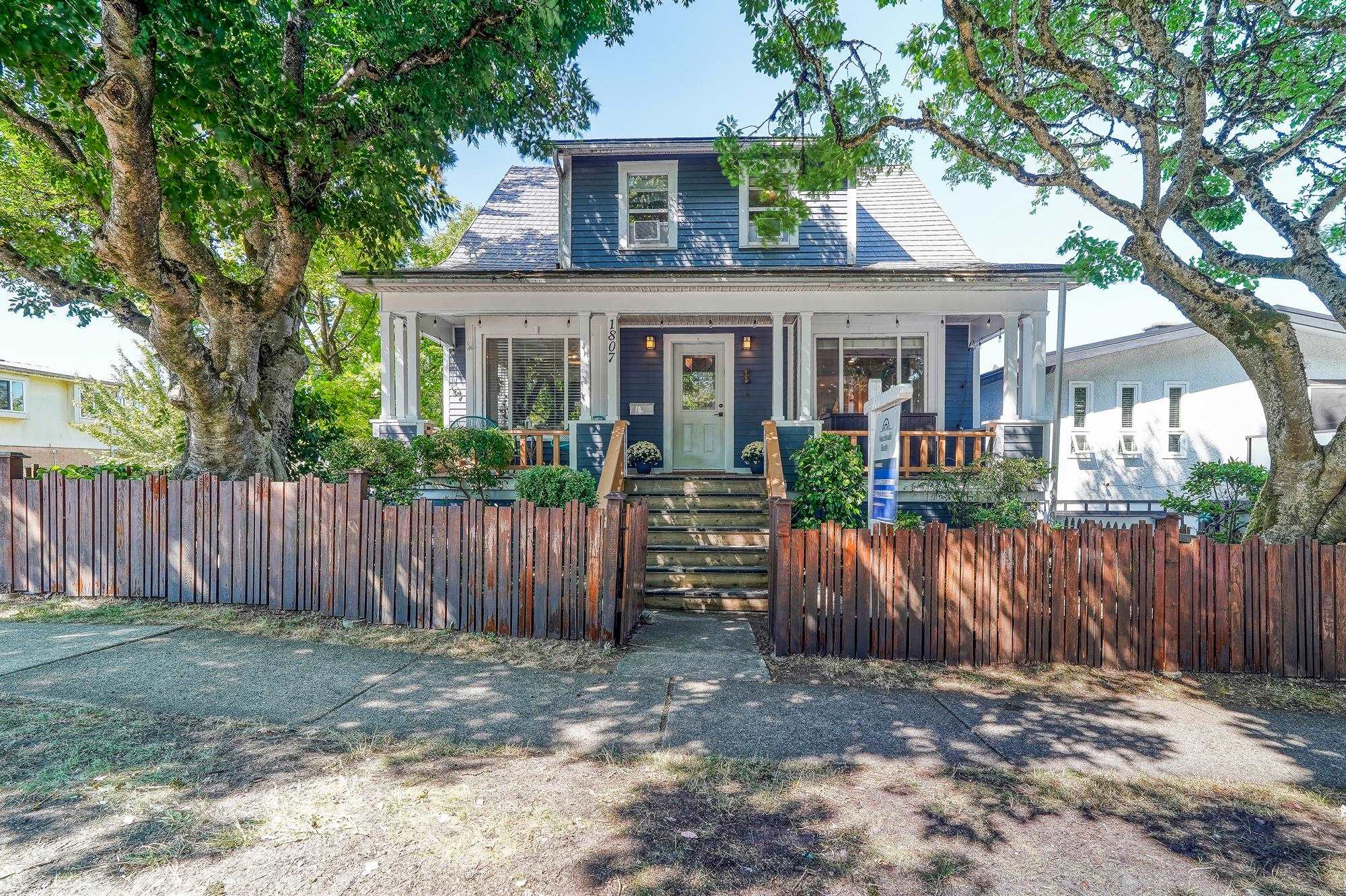 1807 E 35TH AVENUE, Vancouver BC V5P 1B7, R3034081, BC,