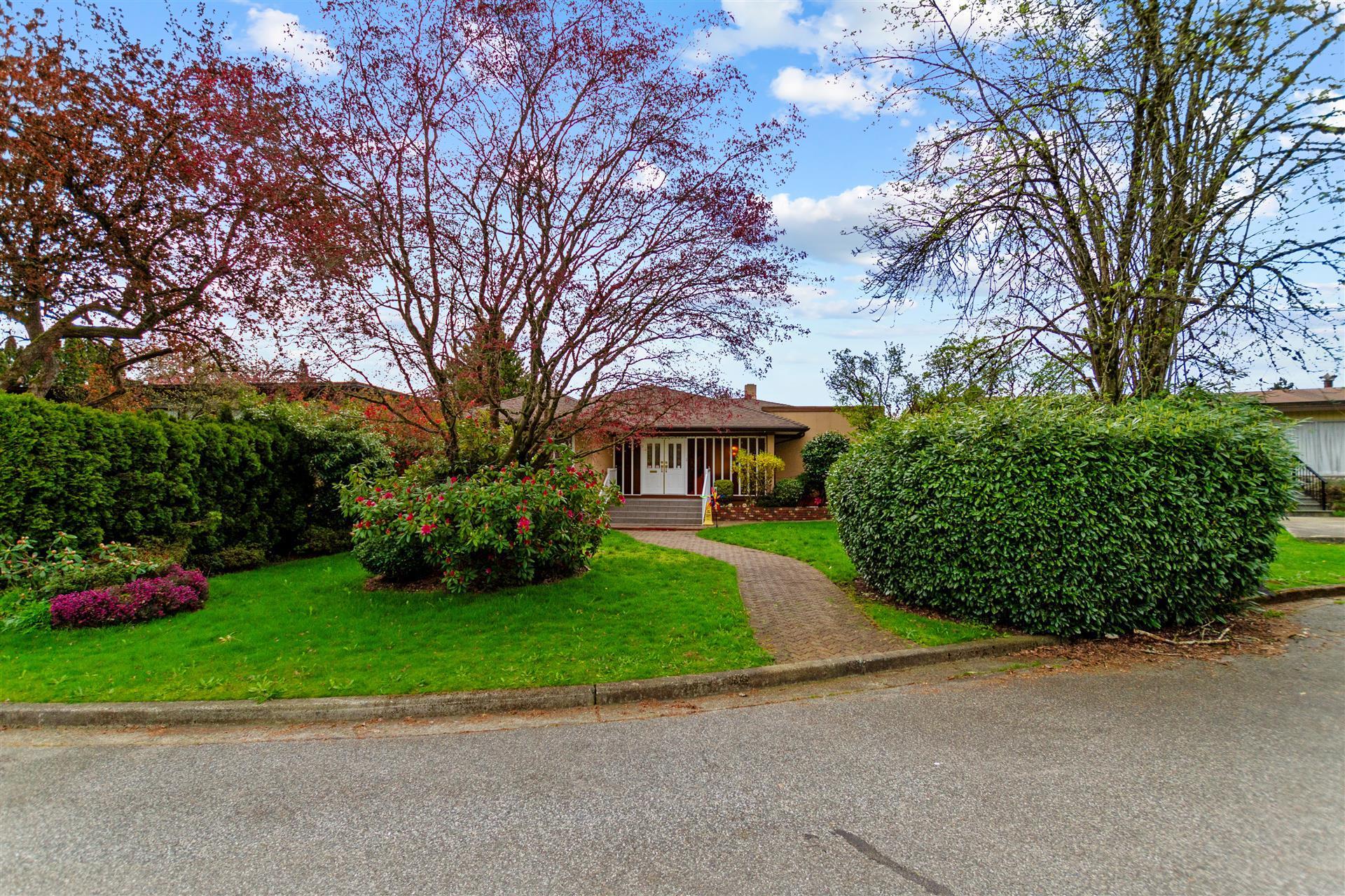 768 W 53RD AVENUE, Vancouver BC V6P 1K4, R3034104, BC,