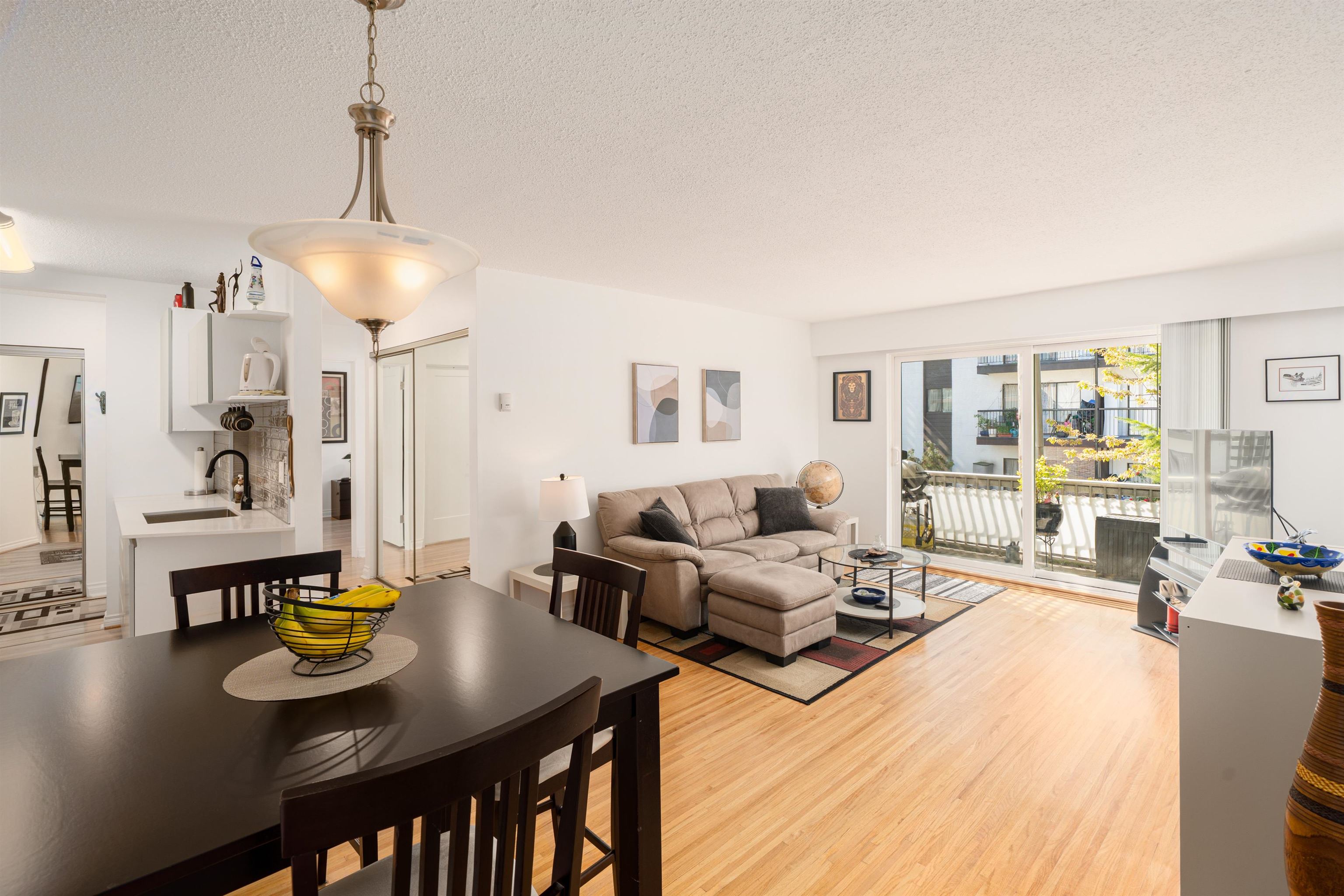 113 135 21ST STREET, R3034106, BC,