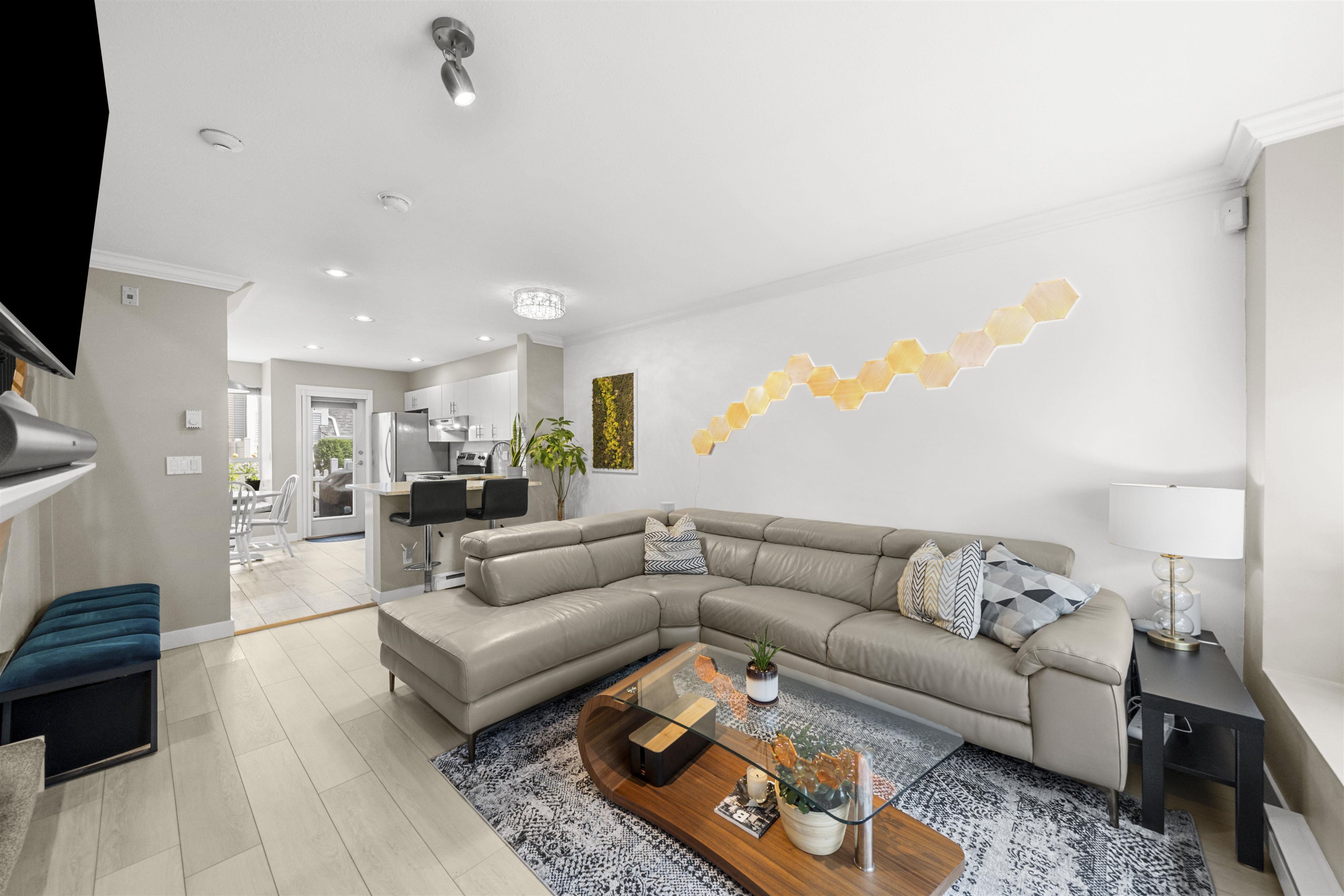 7403 MAGNOLIA TERRACE, Burnaby BC V5E 4K8, R3034187, BC,