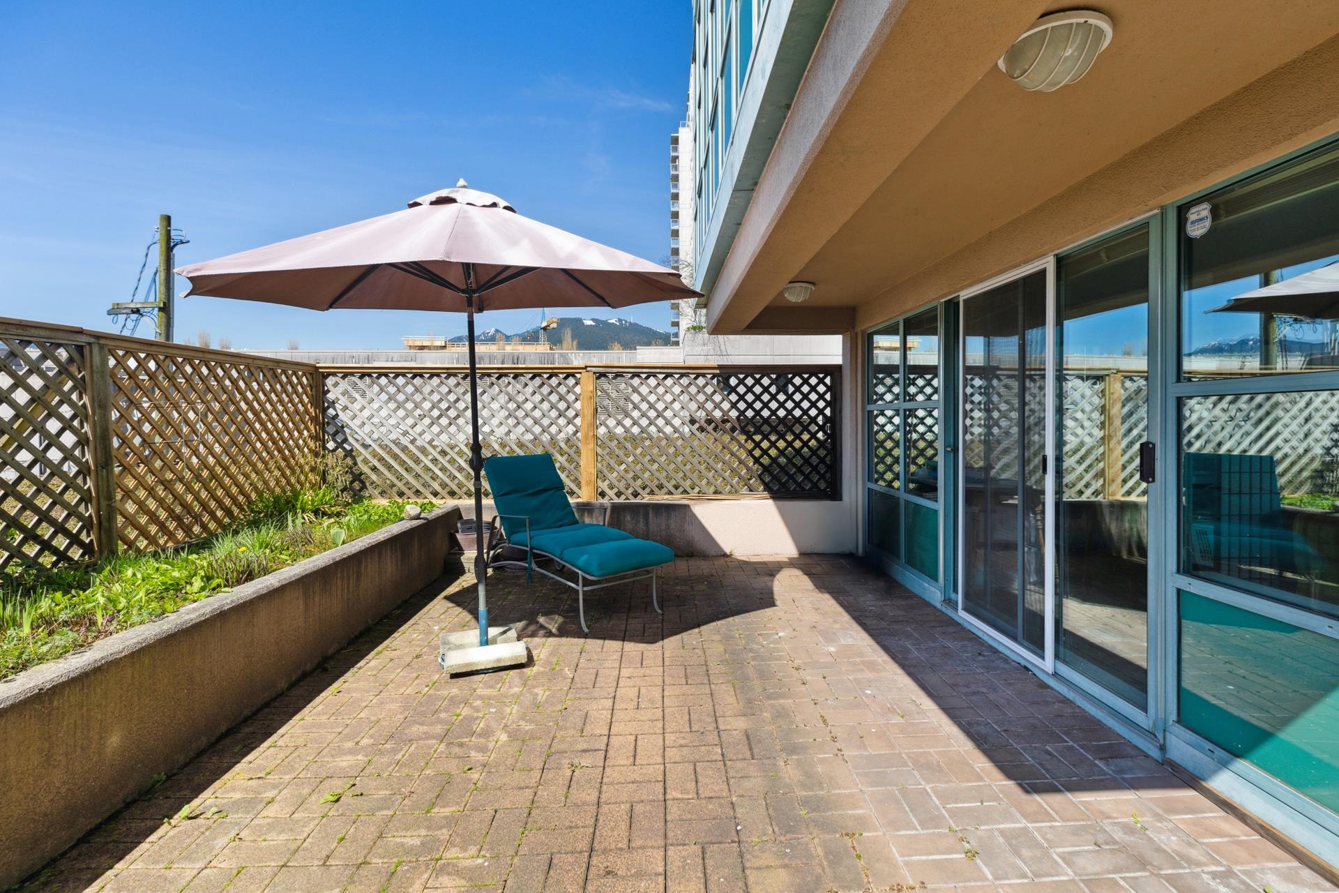 201 1555 EASTERN AVENUE, R3034372, BC,