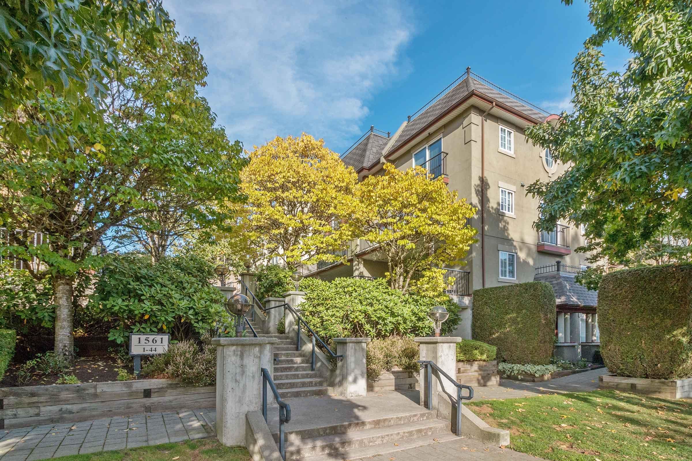 56 1561 BOOTH AVENUE, R3034416, BC,