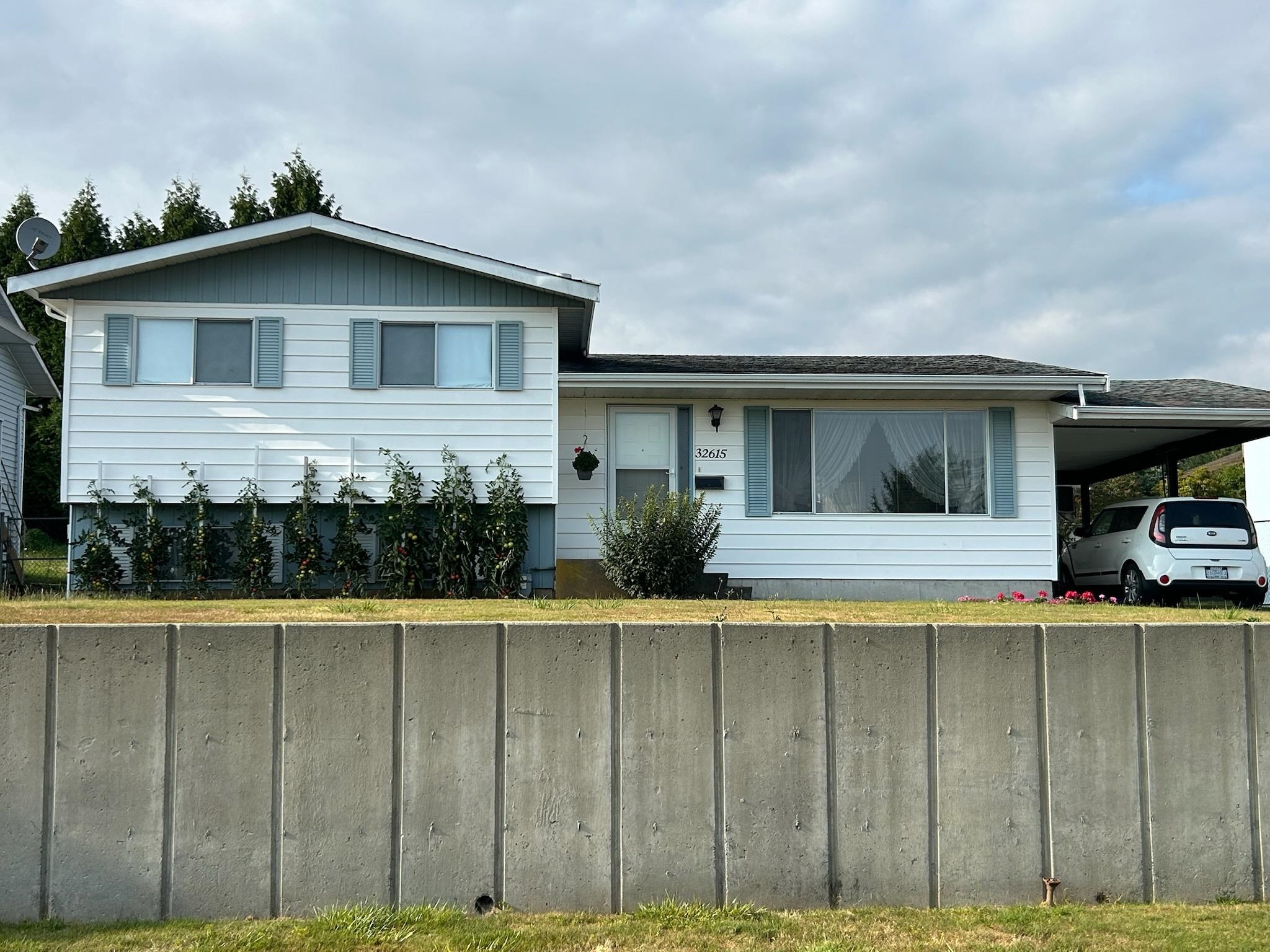 32615 FLEMING AVENUE, Mission BC V2V 2G8, R3034454, BC,