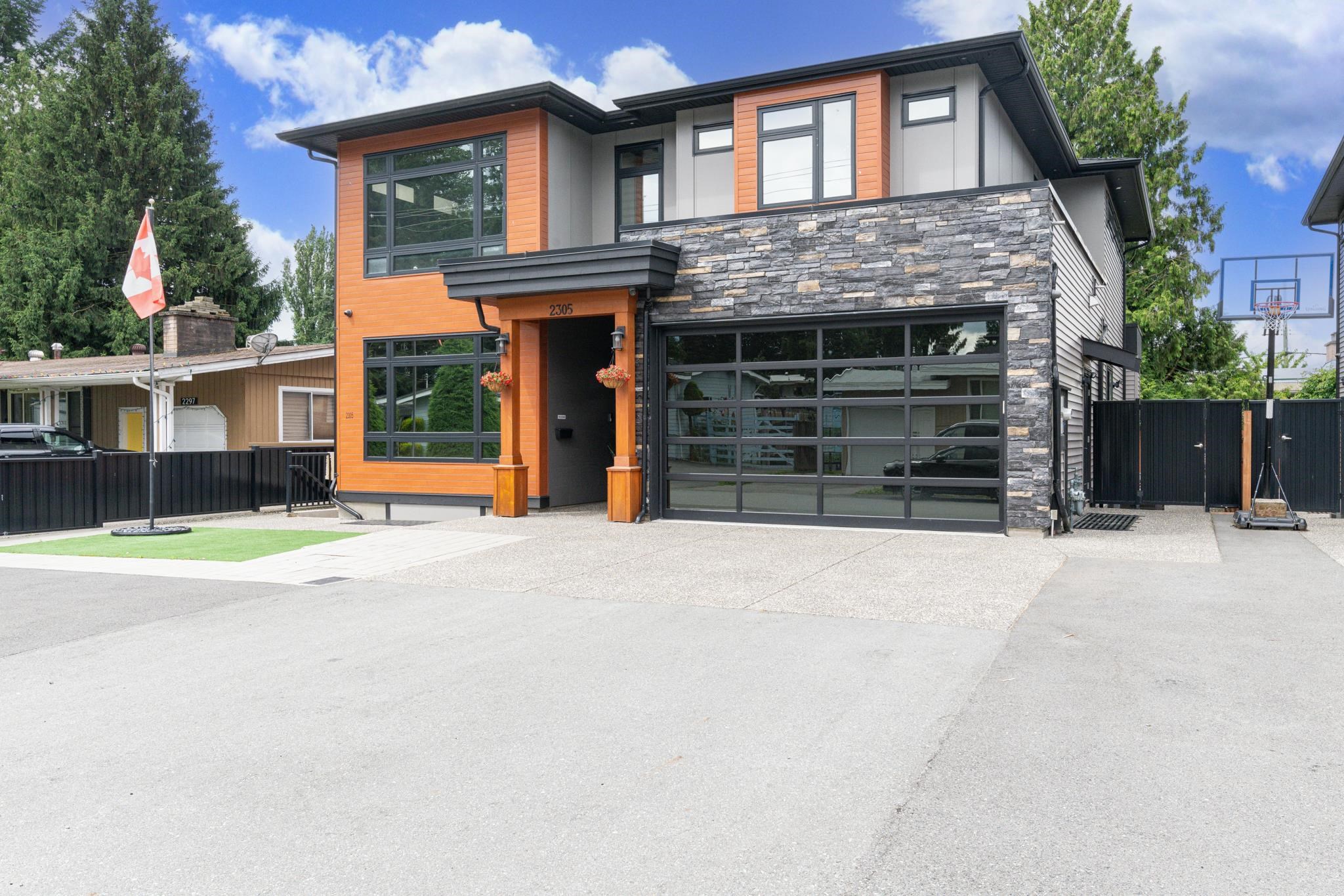 2305 LYNDEN STREET, Abbotsford BC V2T 3B8, R3034577, BC,