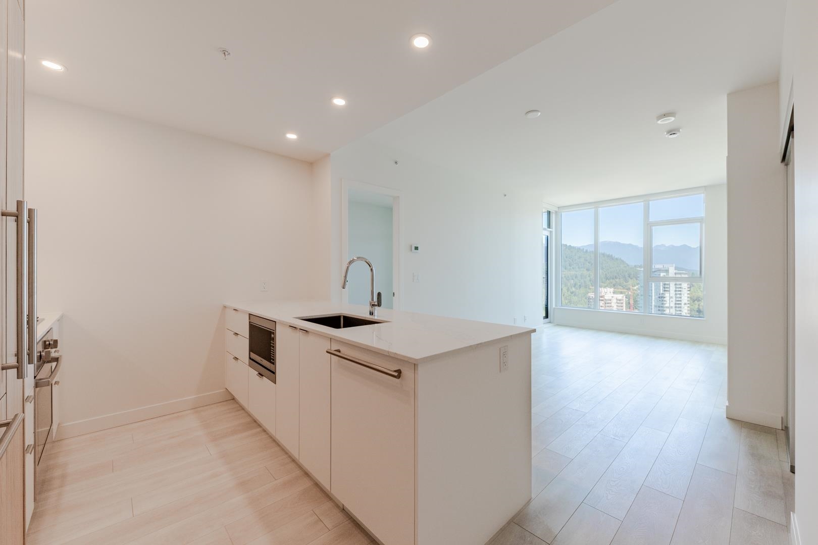 2407 537 COTTONWOOD AVENUE, R3034607, BC,