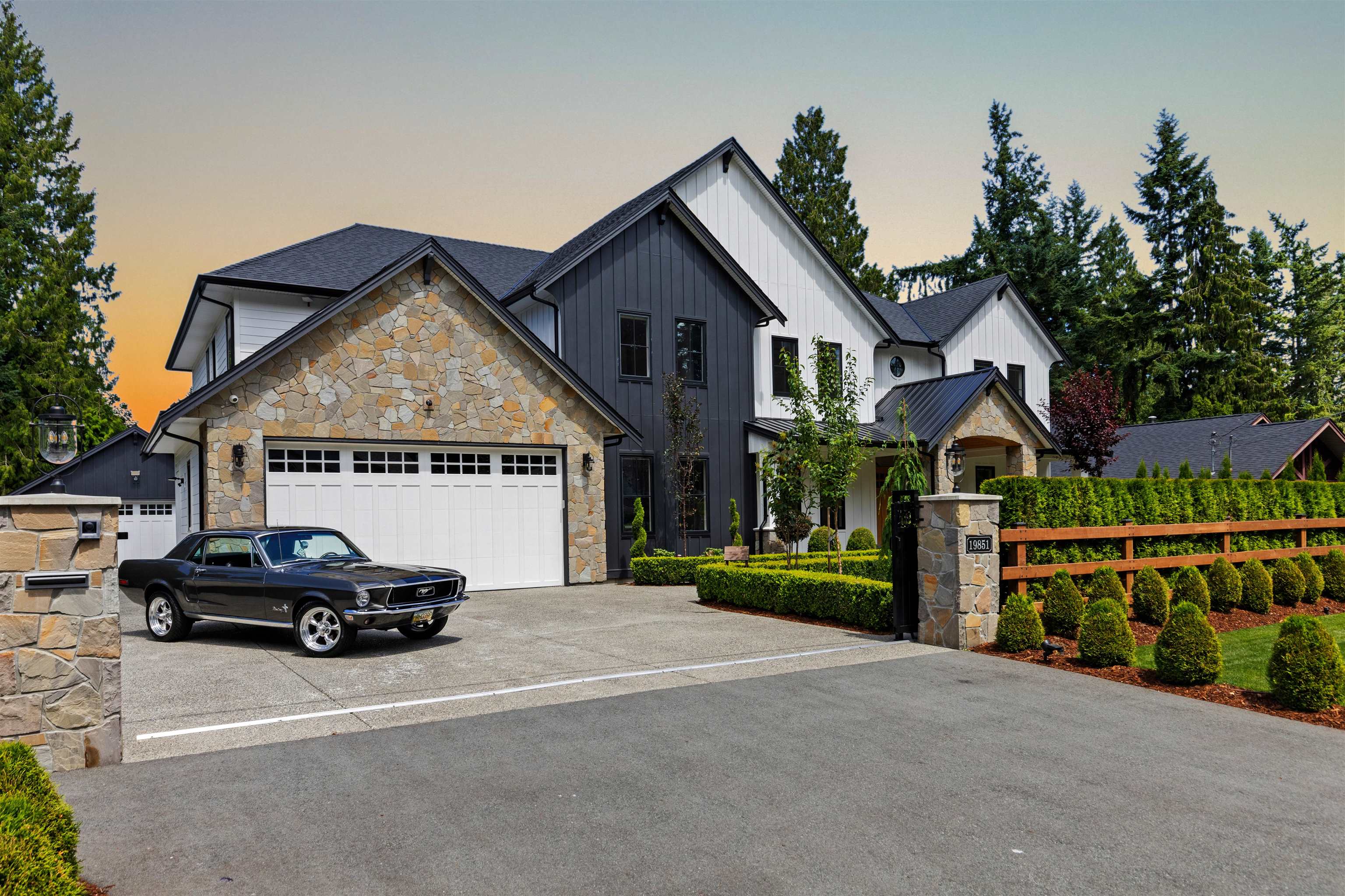 19851 37 AVENUE, Langley BC V3A 2S4, R3034670, BC,