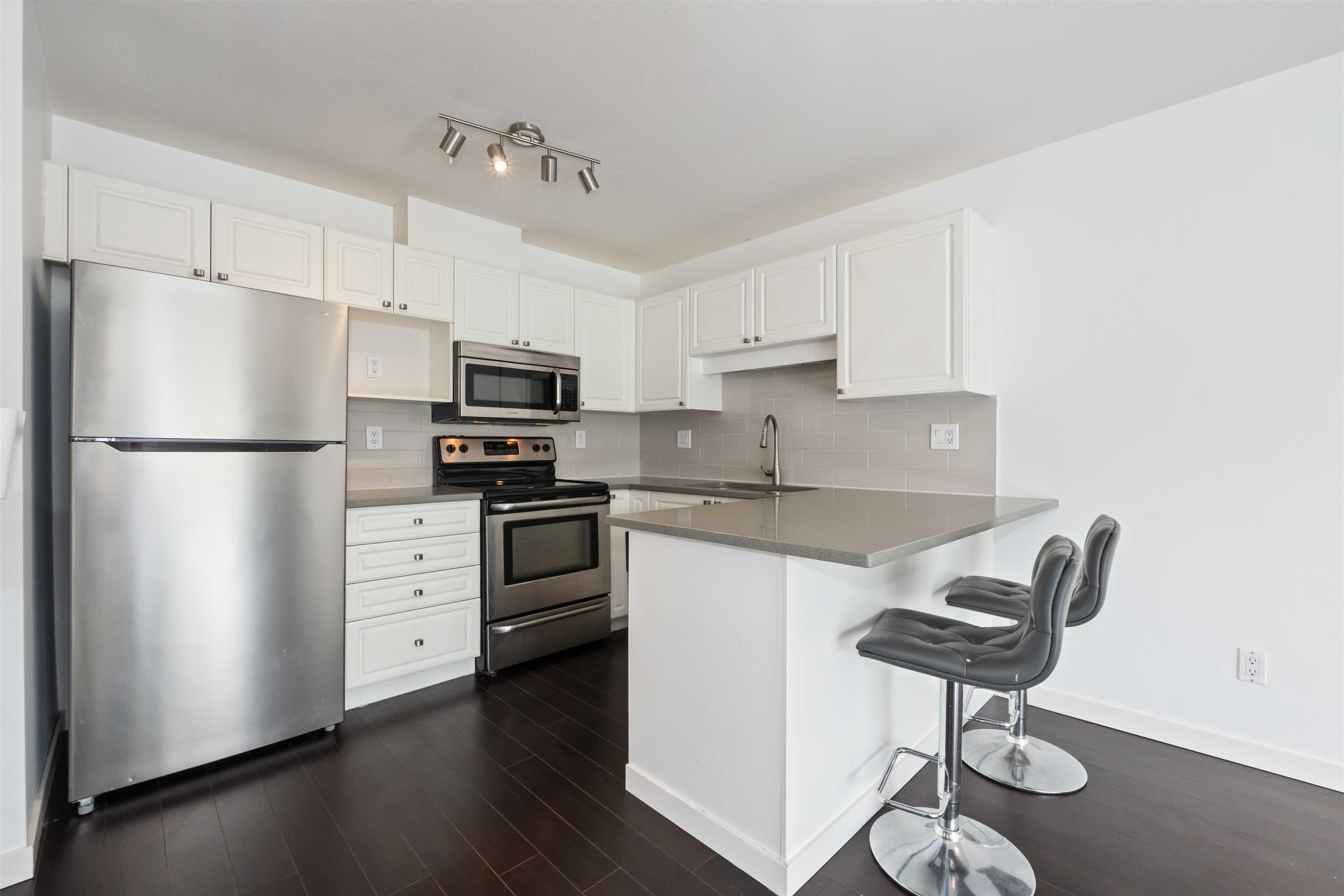 307 20245 53 AVENUE, R3034679, BC,