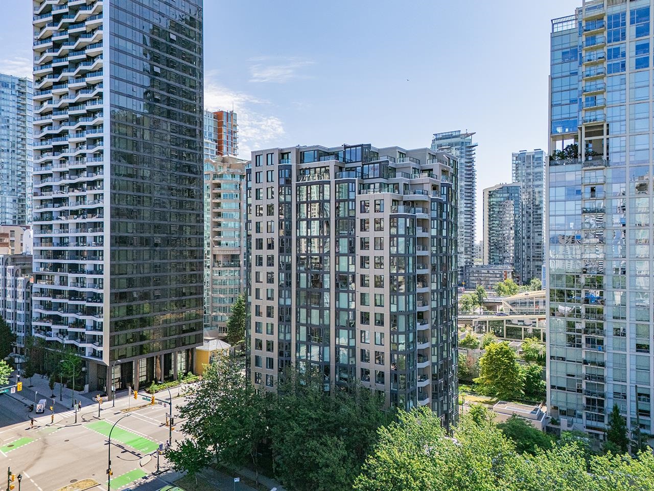 605 888 PACIFIC STREET, R3034685, BC,