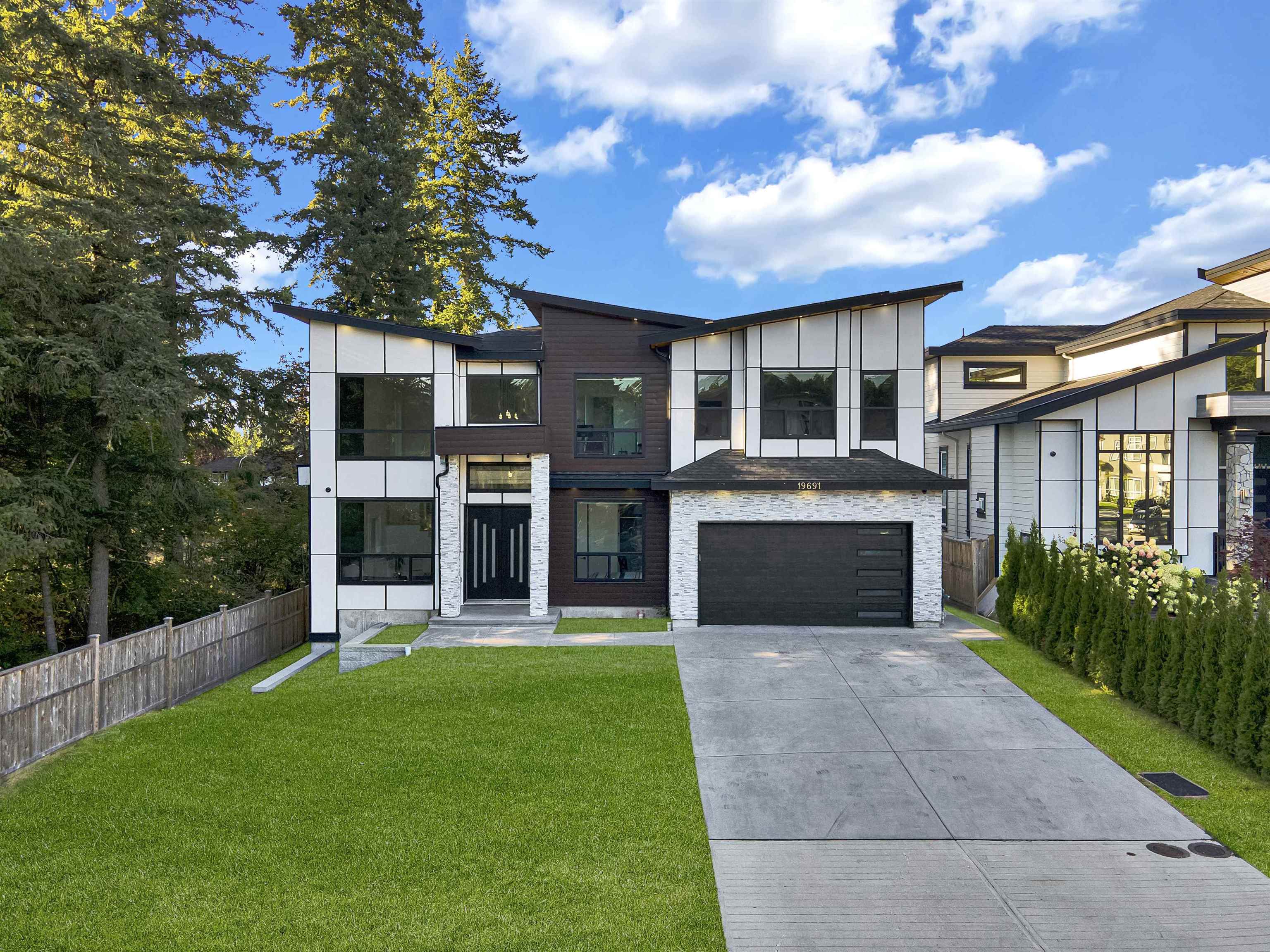19691 32A AVENUE, Langley BC V3A 0N9, R3034691, BC,