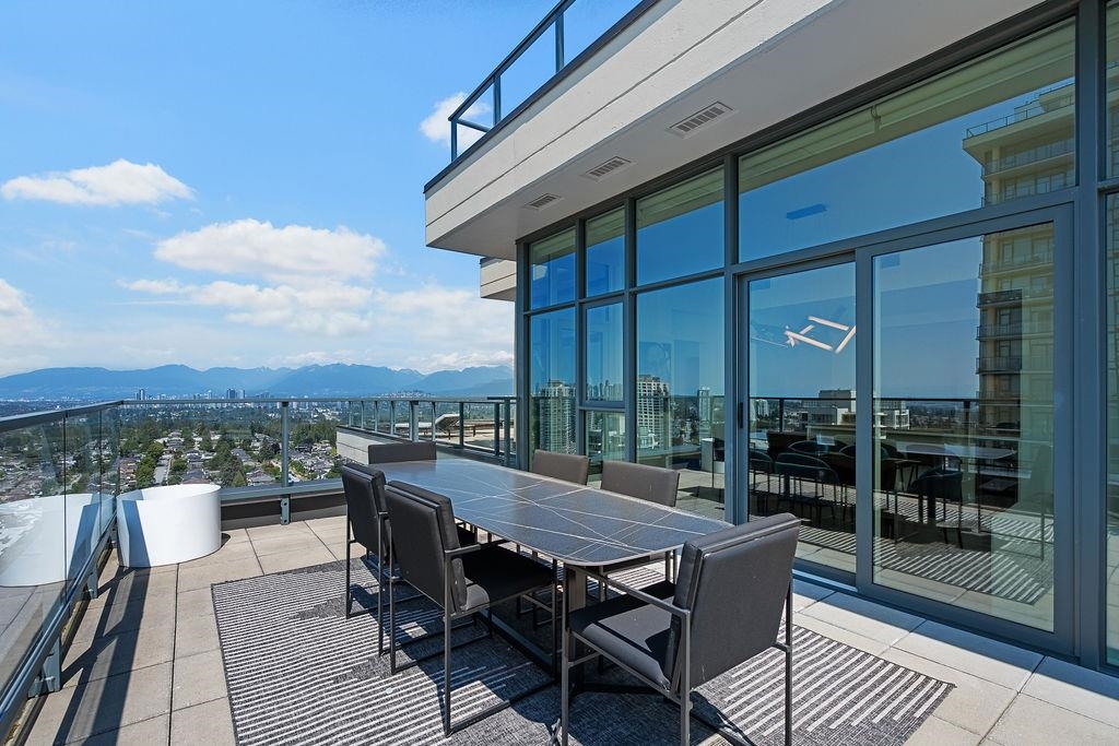 PH 2901 7303 NOBLE LANE, R3034765, BC,
