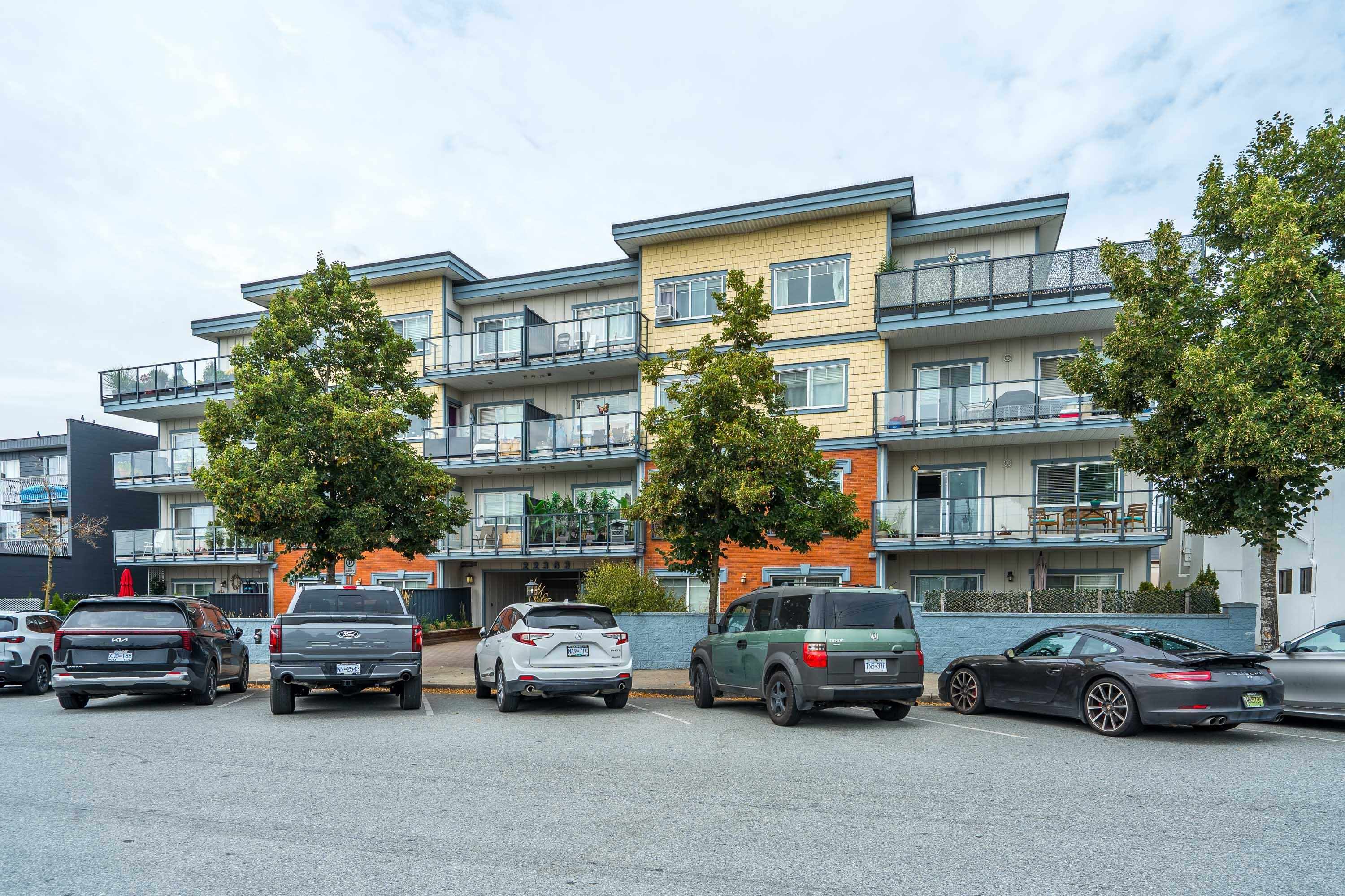 207 22363 SELKIRK AVENUE, R3034831, BC,