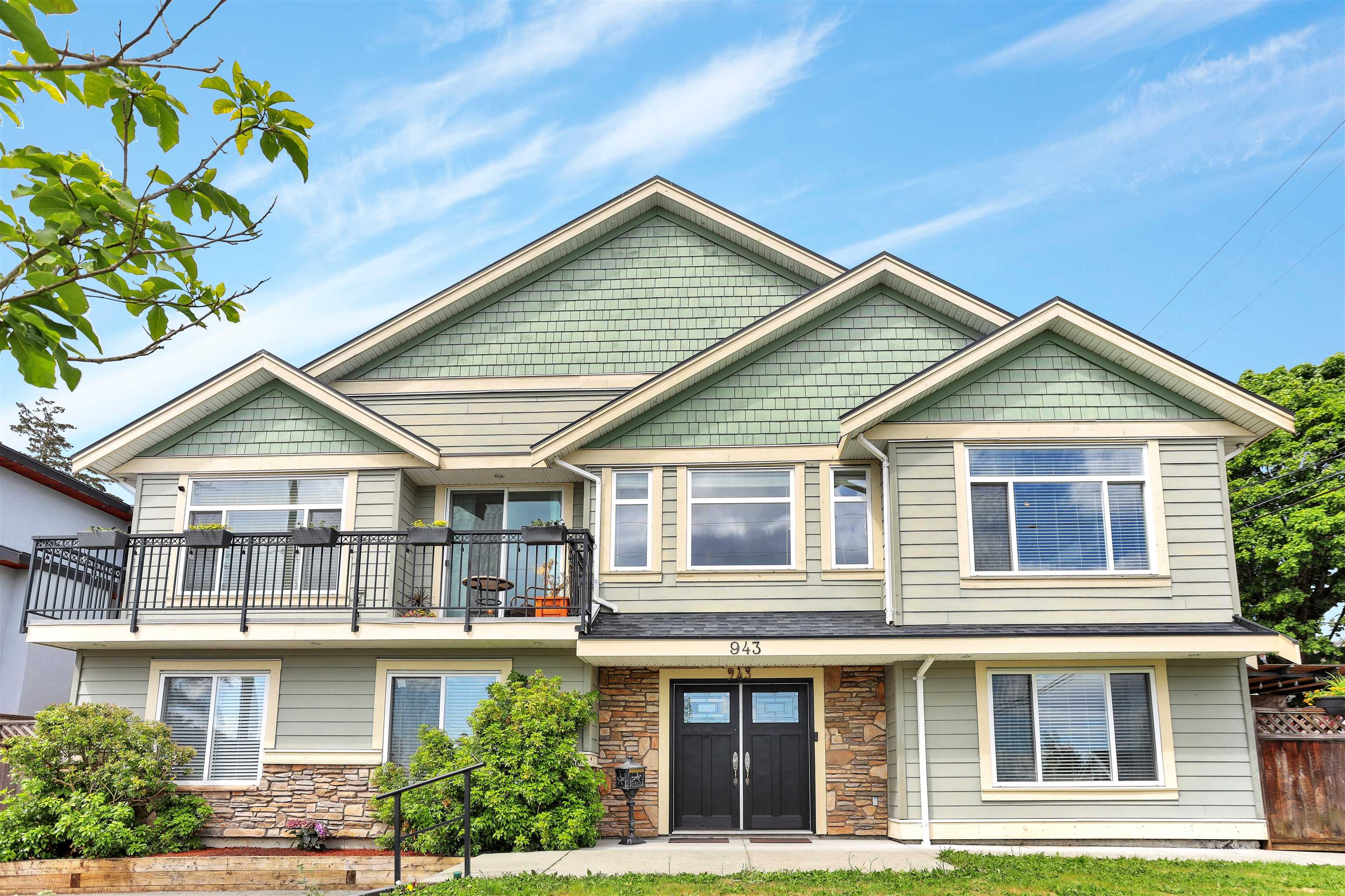 943 HARRIS AVENUE, Coquitlam BC V3K 1S2, R3034842, BC,