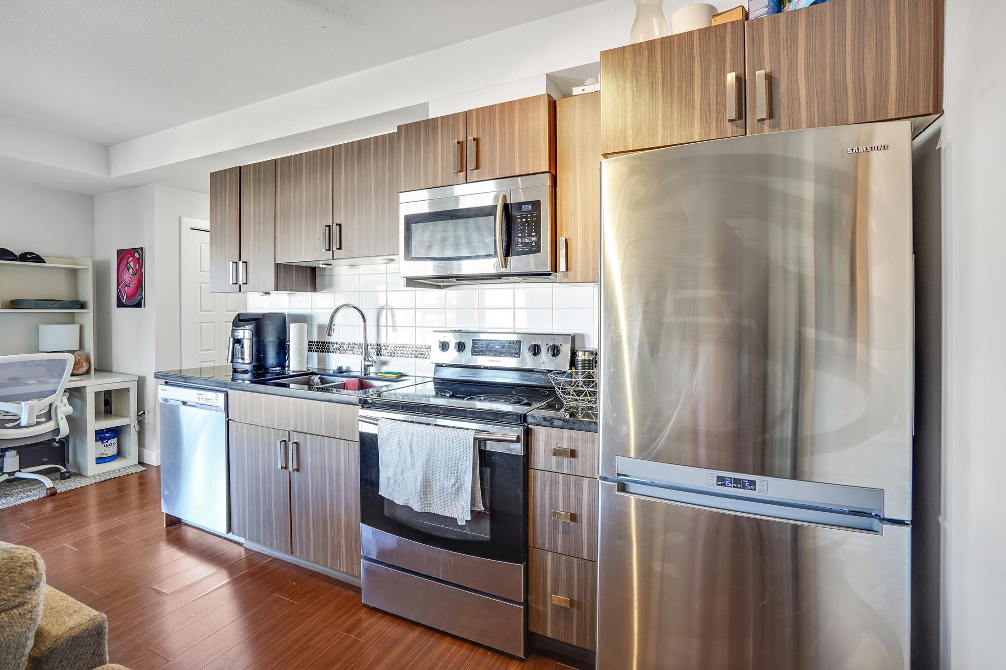 312 20219 54A AVENUE, R3034985, BC,