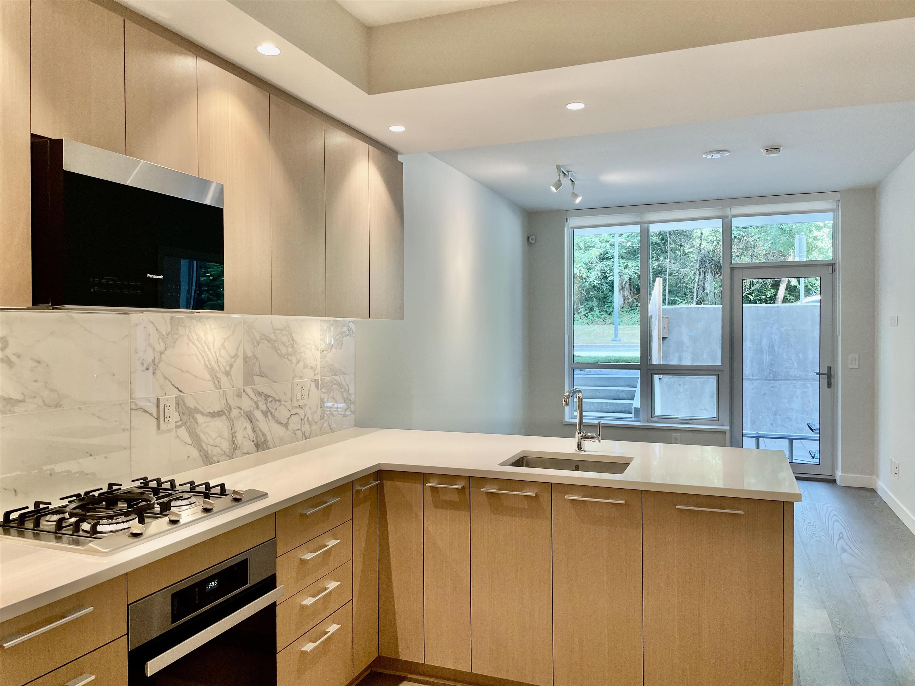 102 5608 BERTON AVENUE, R3035116, BC,