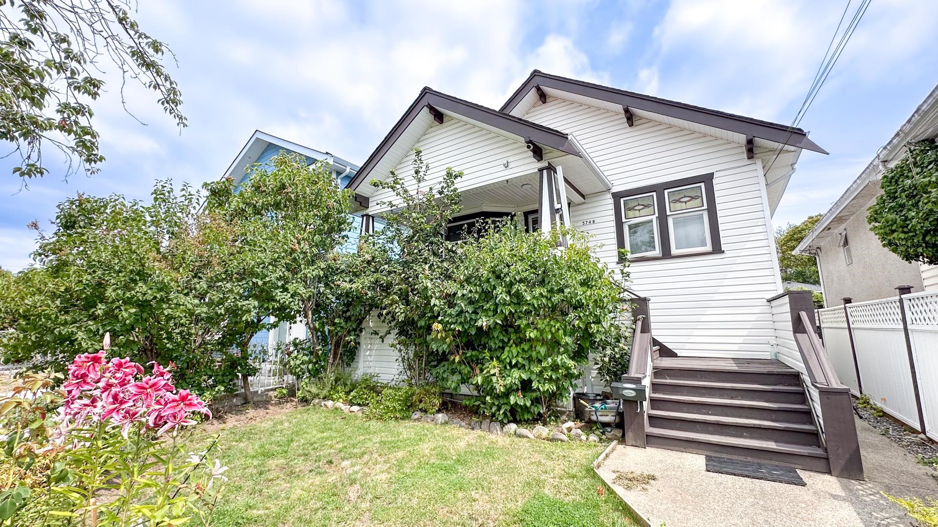 5748 BERKELEY STREET, Vancouver BC V5R 3H2, R3035152, BC,