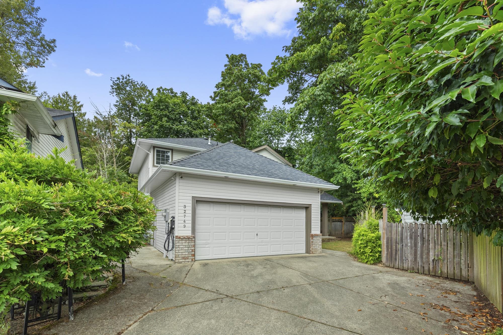 32749 CHARNLEY DRIVE, Mission BC V2V 2N4, R3035245, BC,