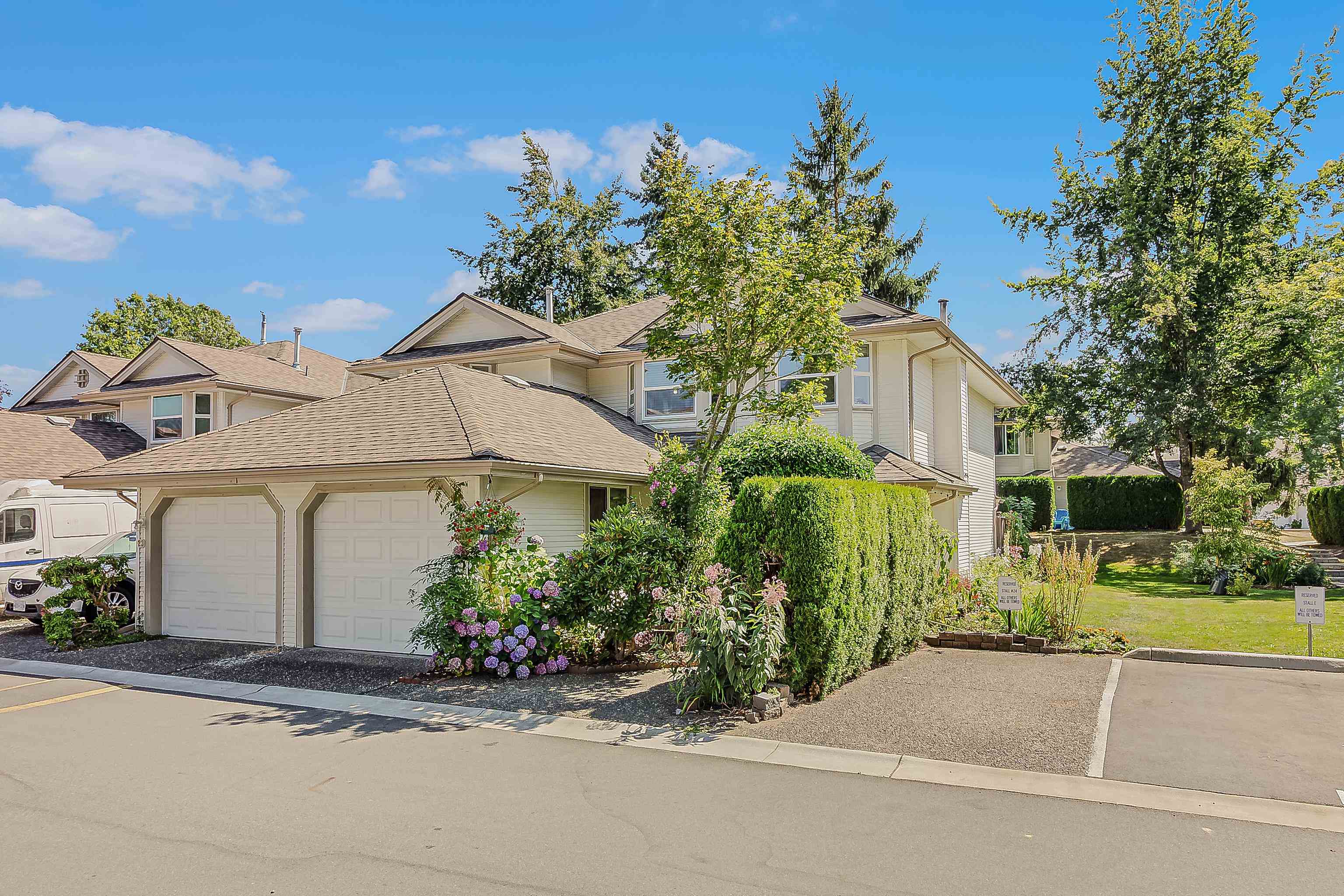24 9045 WALNUT GROVE DRIVE, R3035252, BC,