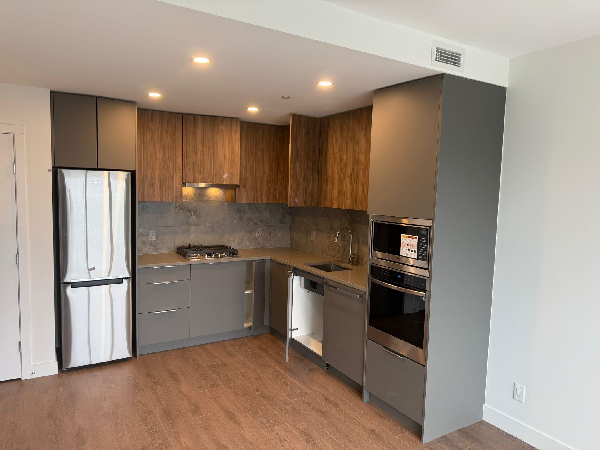 2306 13387 OLD YALE ROAD, R3035277, BC,