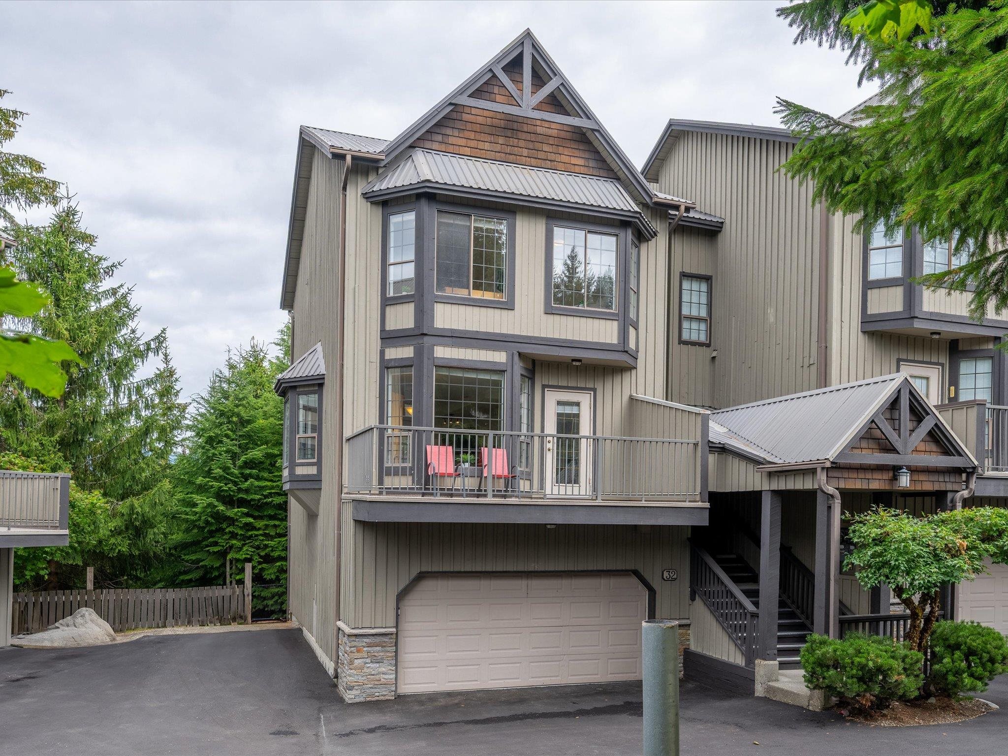 32 2104 NORDIC DRIVE, R3035290, BC,