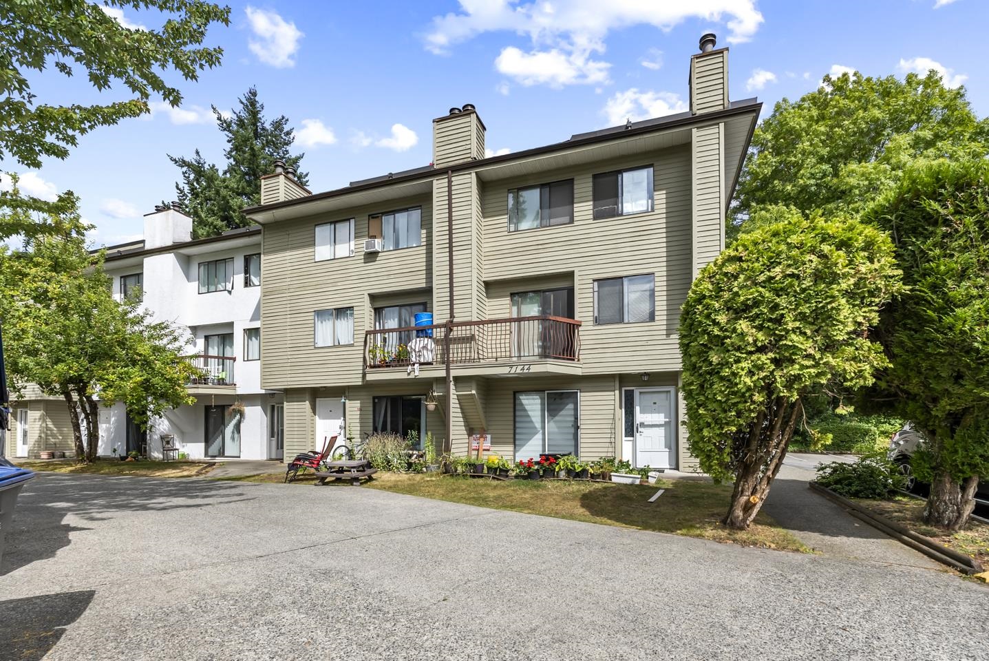 207 7144 133B STREET, R3035426, BC,