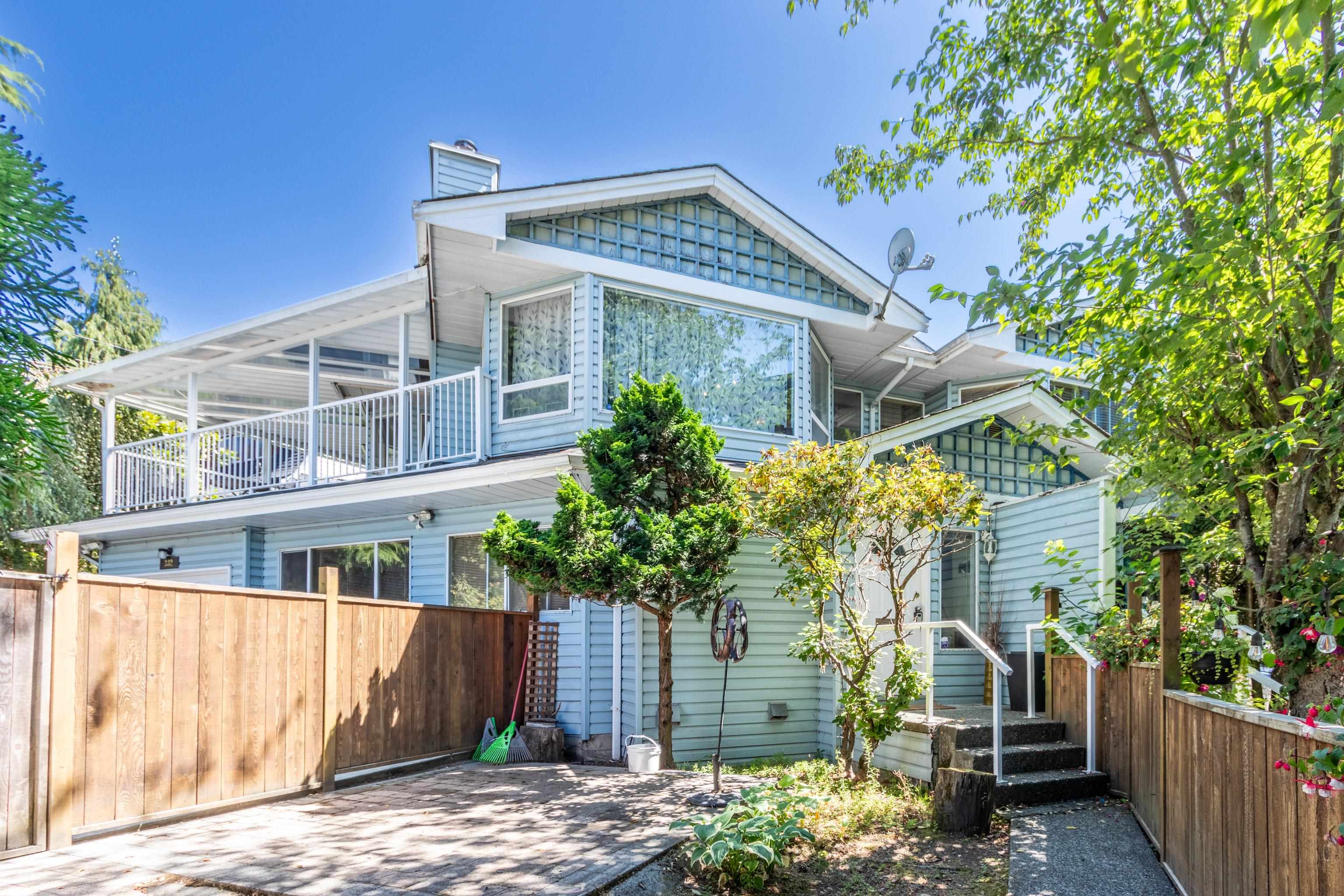 332 ST. PATRICKS AVENUE, North Vancouver BC V7L 4S9, R3035479, BC,