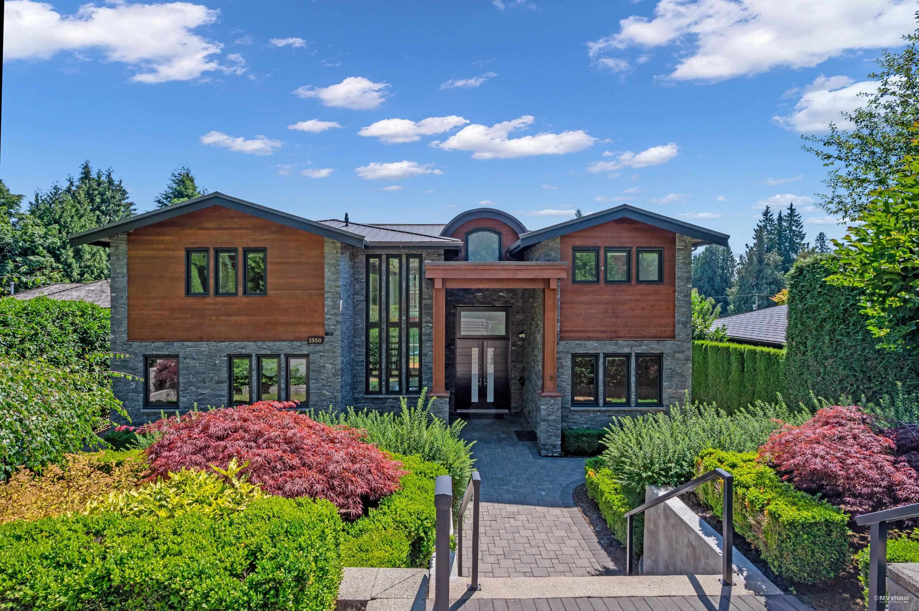 1350 PALMERSTON AVENUE, West Vancouver BC V7T 2H7, R3035496, BC,