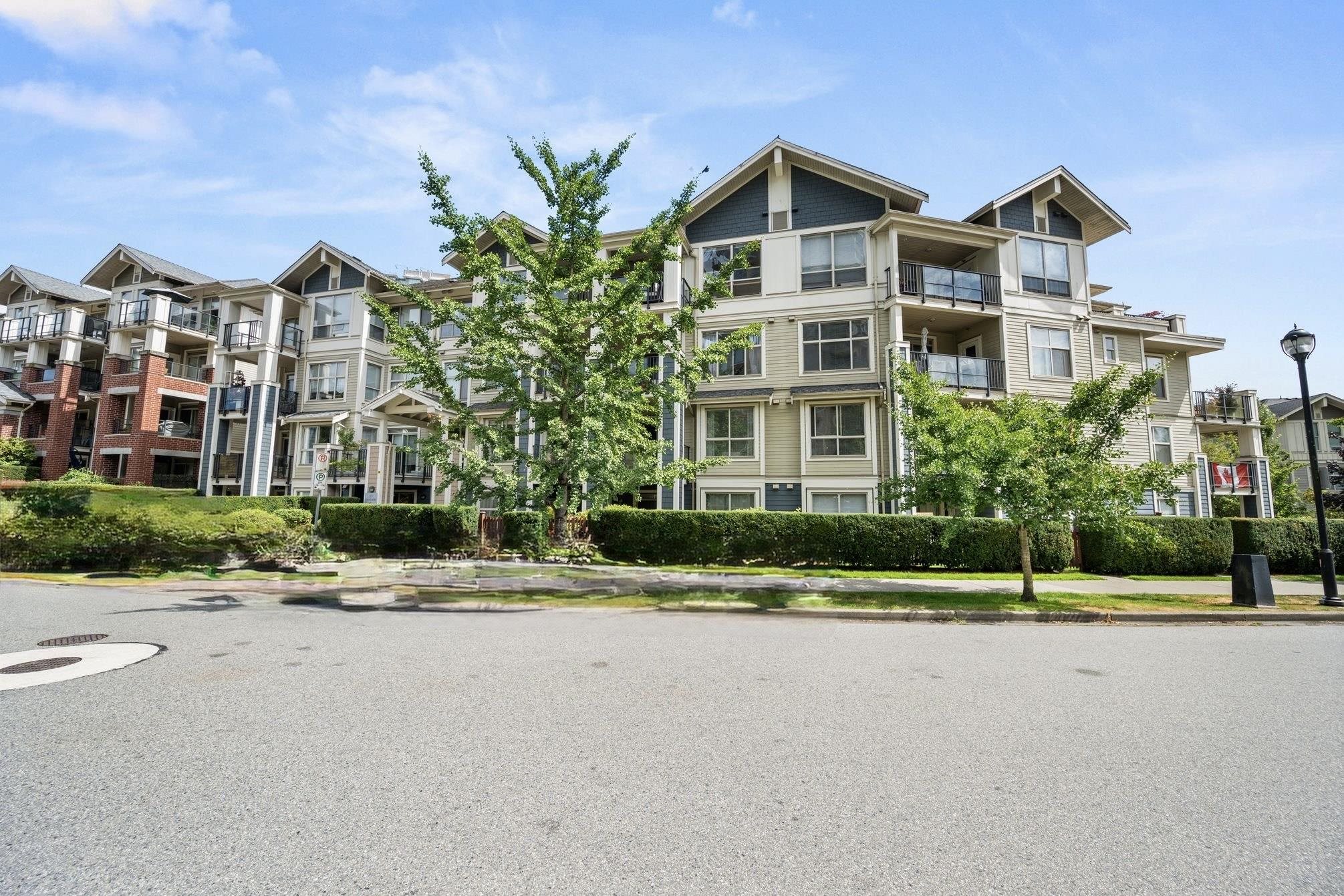 408 275 ROSS DRIVE, R3035555, BC,